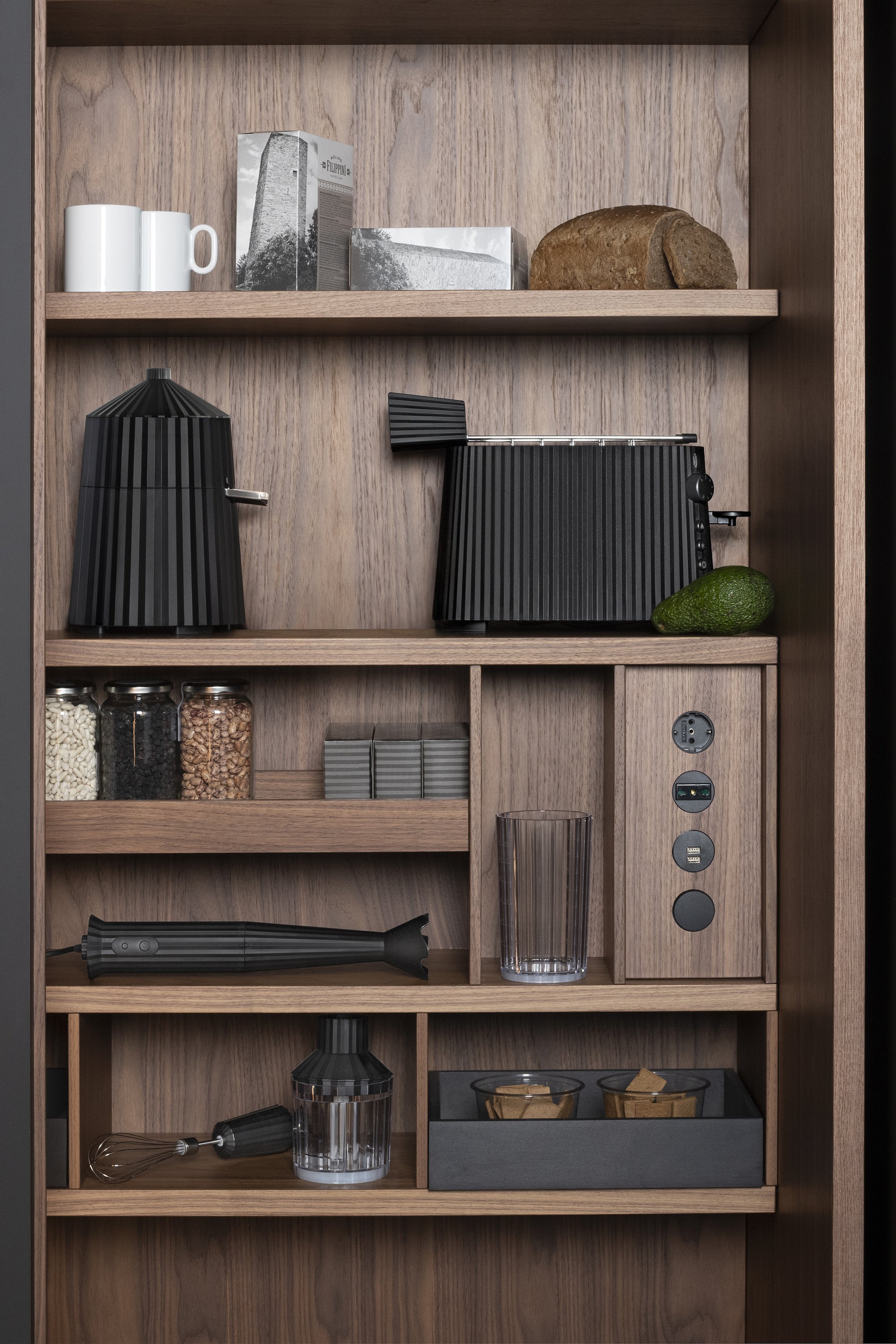 Toster PLISSÉ czarny – styl nowoczesny