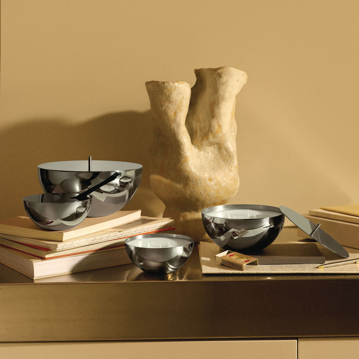 Geuroverdeler ROCC - CLAY tonen van scherpe ceder, petrichor en peper