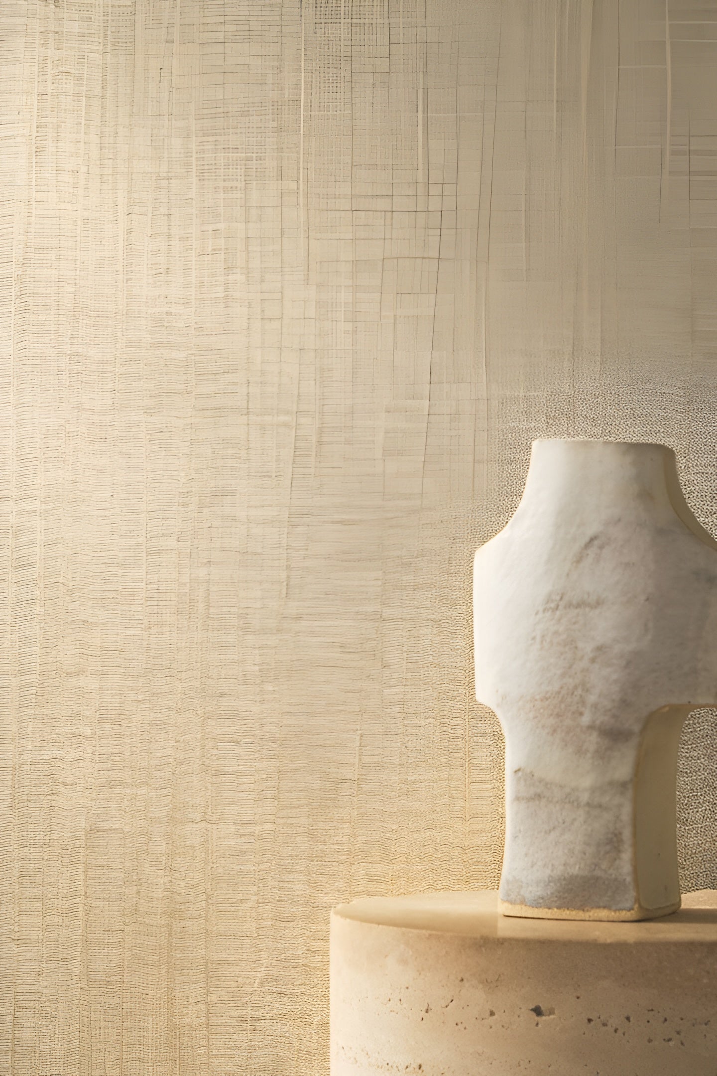 Textielbehang dat canvas imiteert met een iriserende afwerking EGEA - NATUURLIJK CHAMPAGNE DORÉ champagne met goud