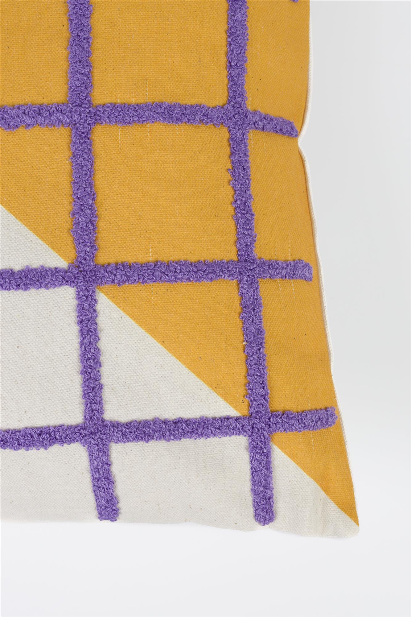 SOTA kussen oranje met paarse ruit