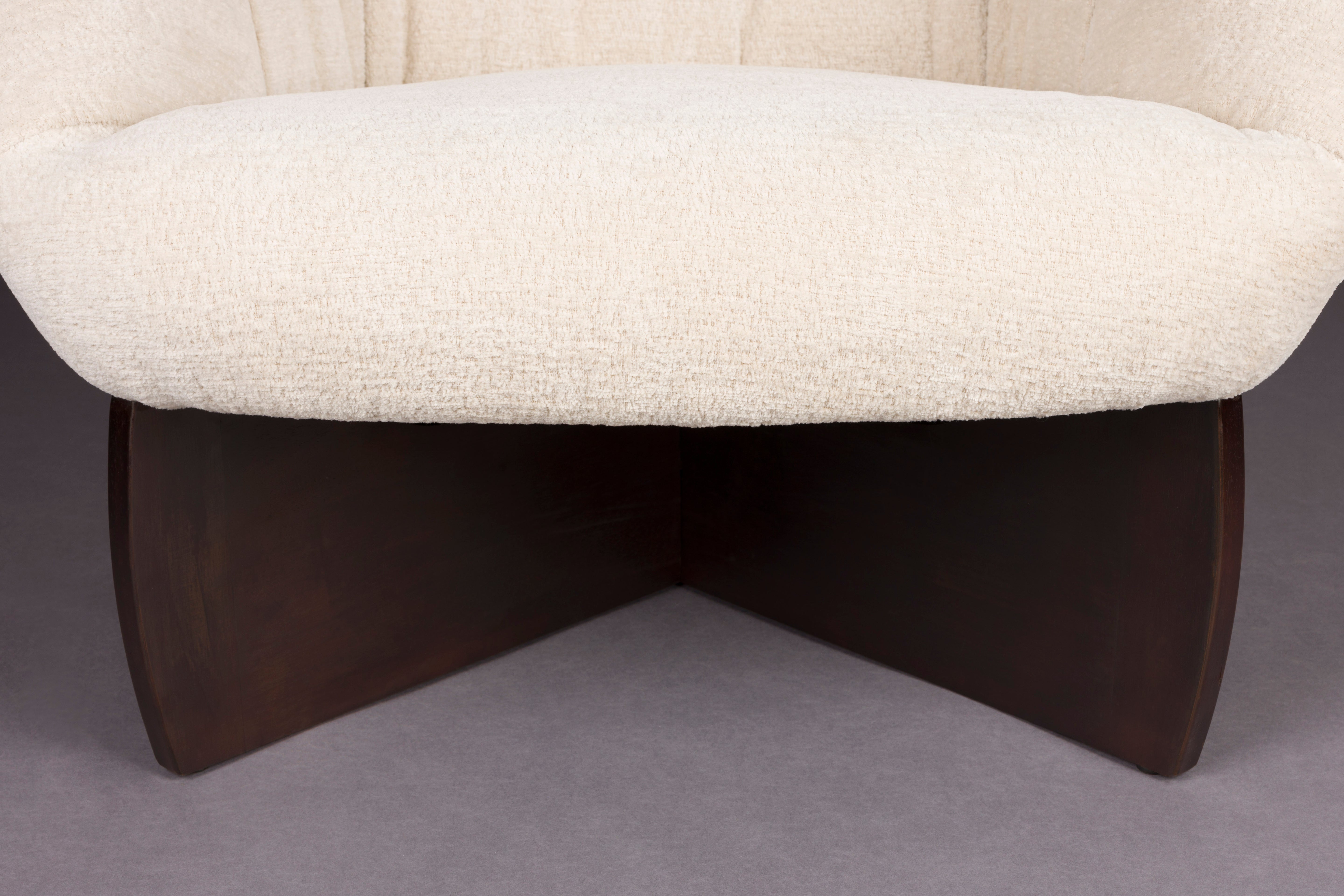 Beige EMILIUS fauteuil met houten basis