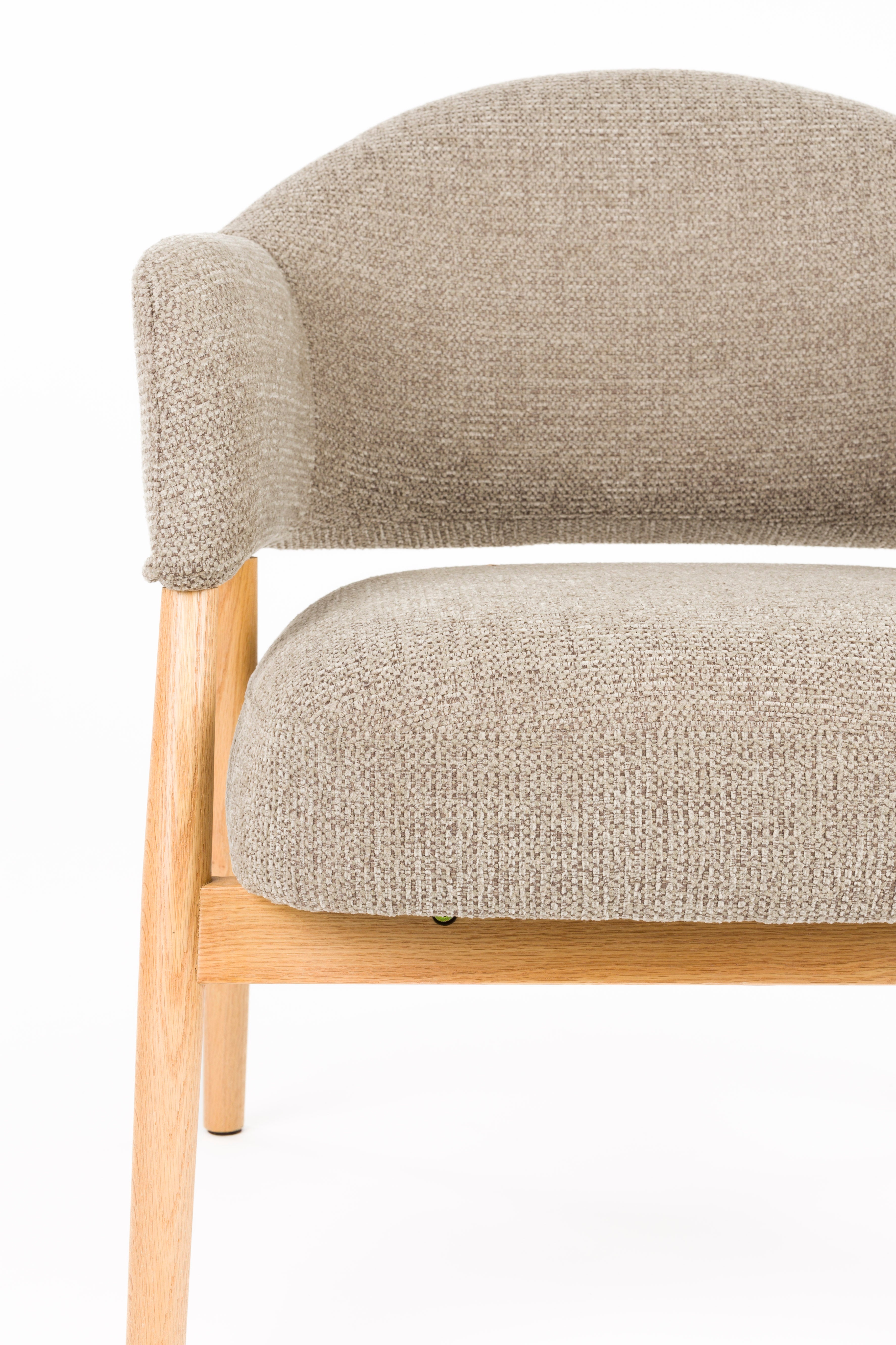 Fauteuil INDY bruin met houten basis