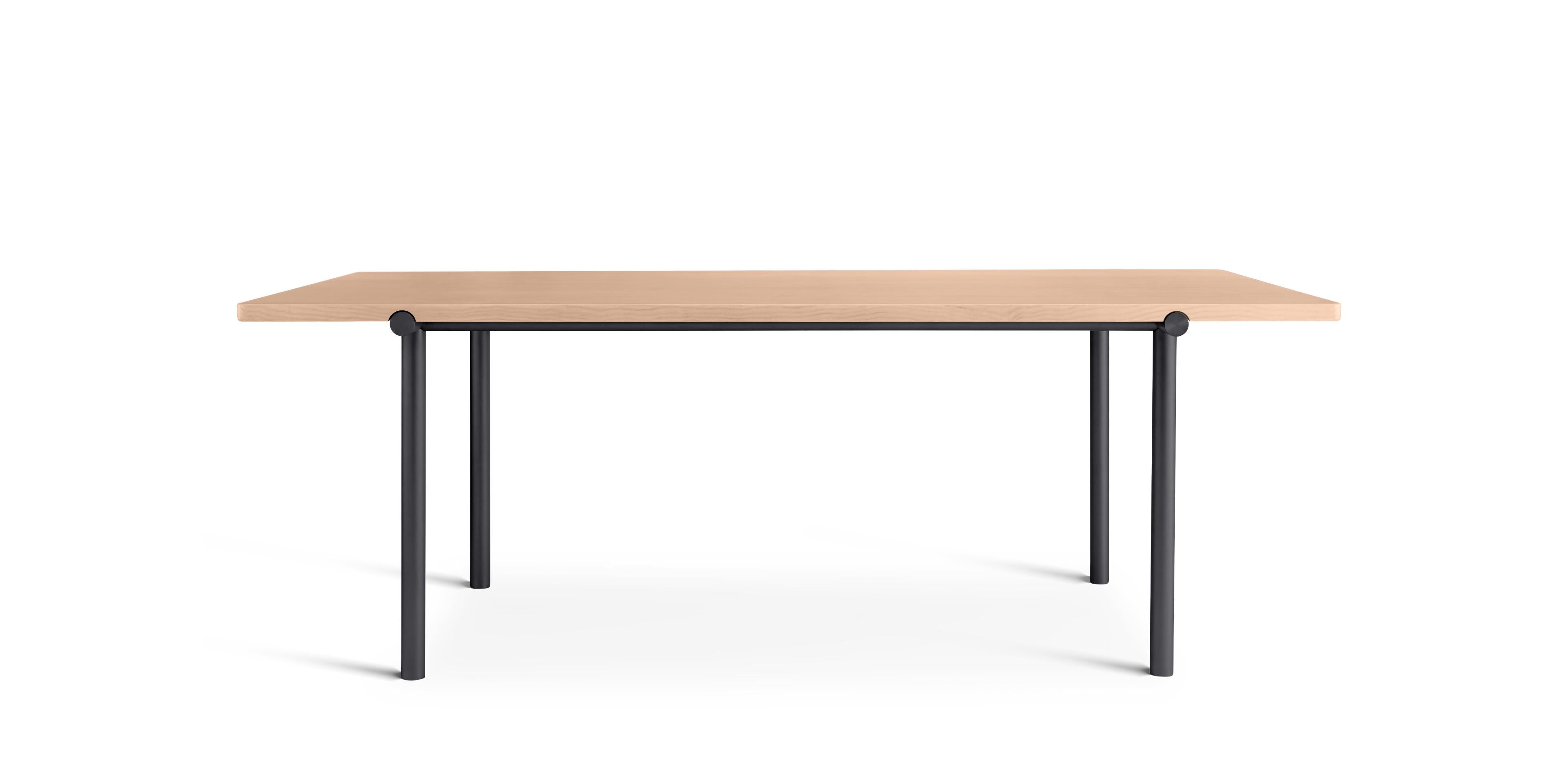 Tisch TUBBY TUBE Douglas-Kiefer mit schwarzem Gestell