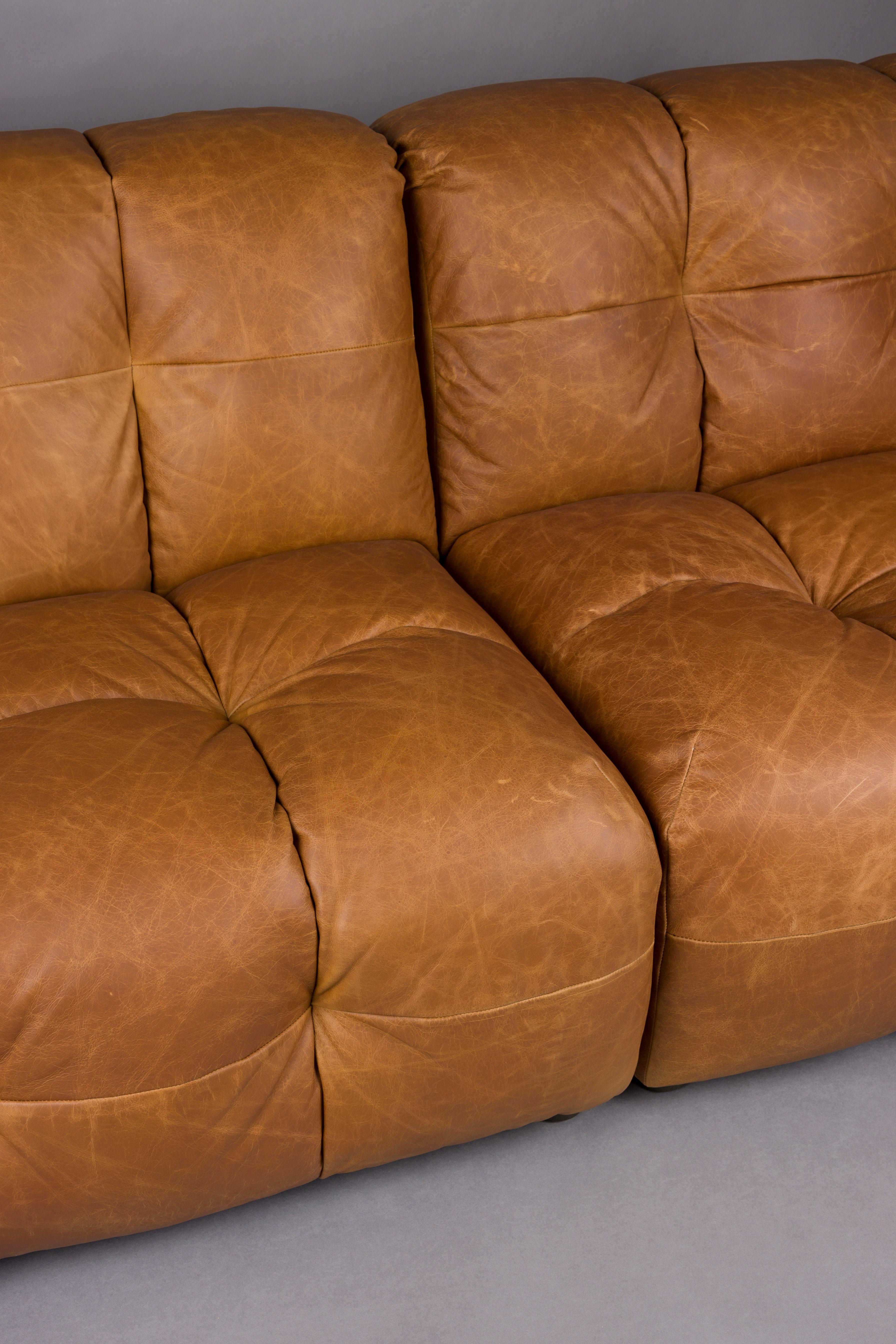 4.5-seater HACKMAN sofa in cognac leather