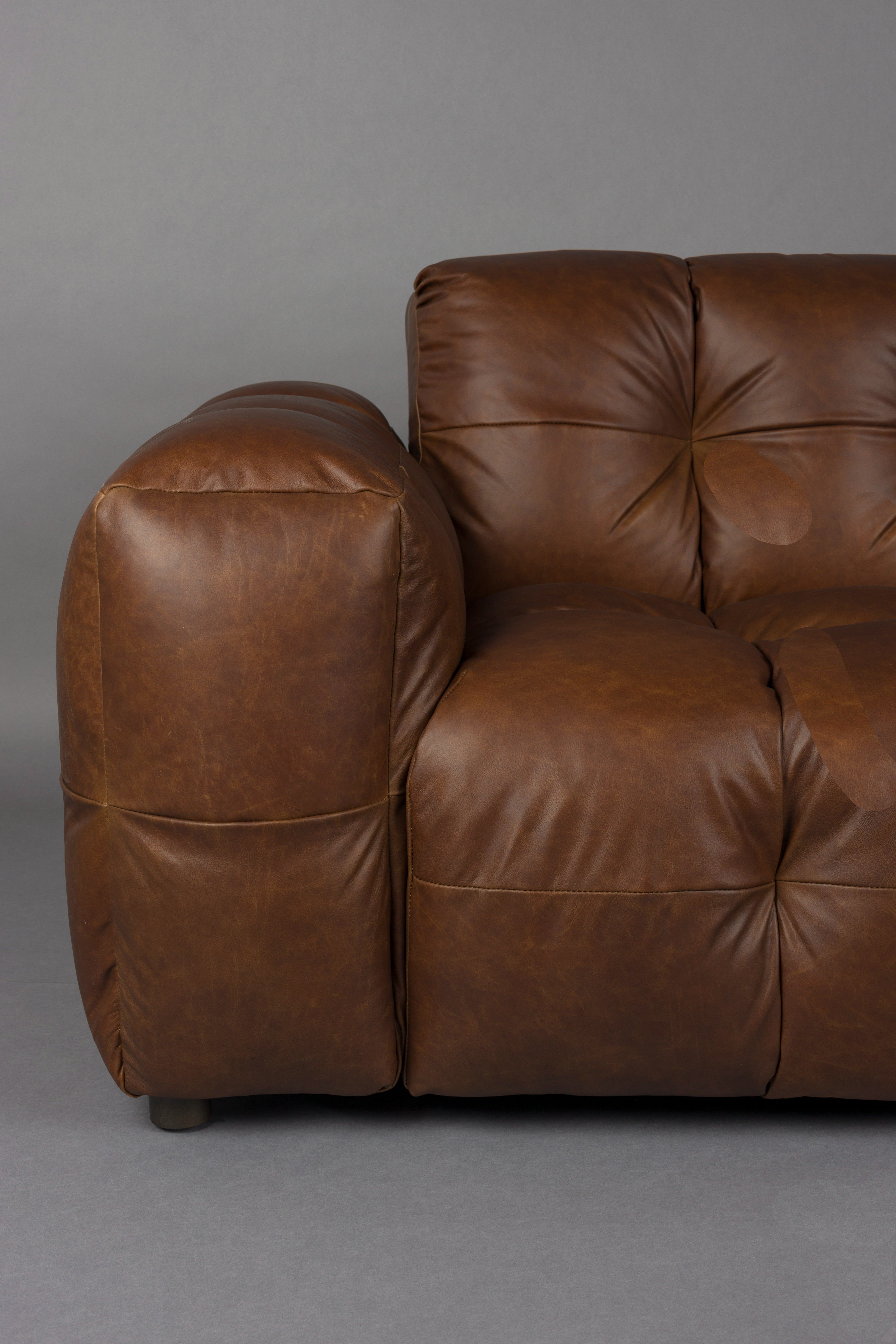 4.5-seater HACKMAN sofa in chocolate leather