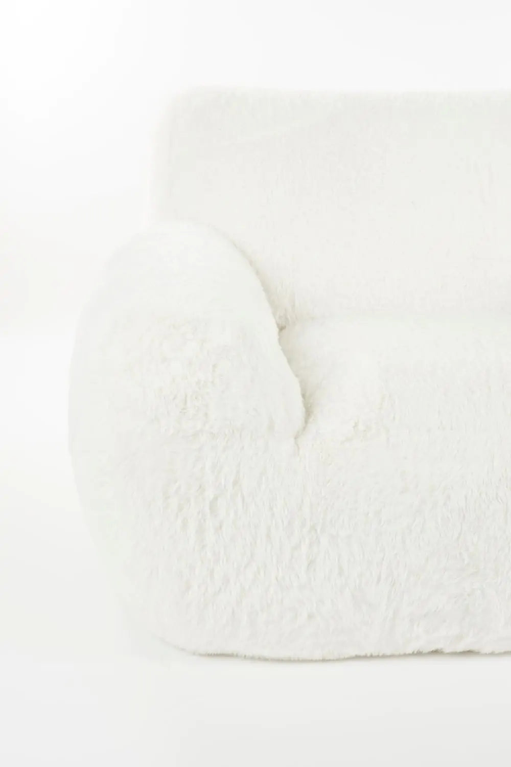 CUDDLE THE YETI white armchair