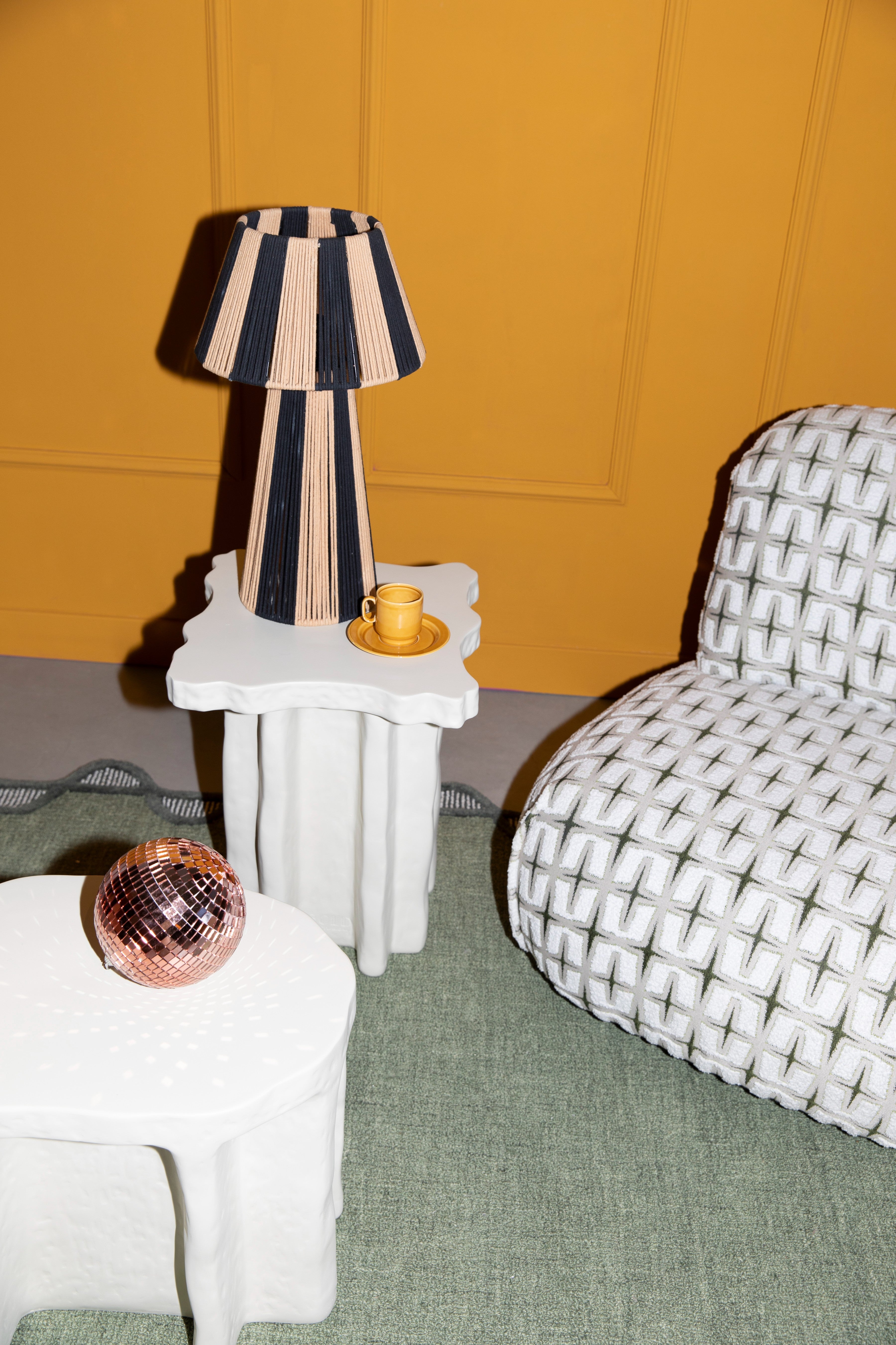 STRIPE IT UP table lamp light brown with black