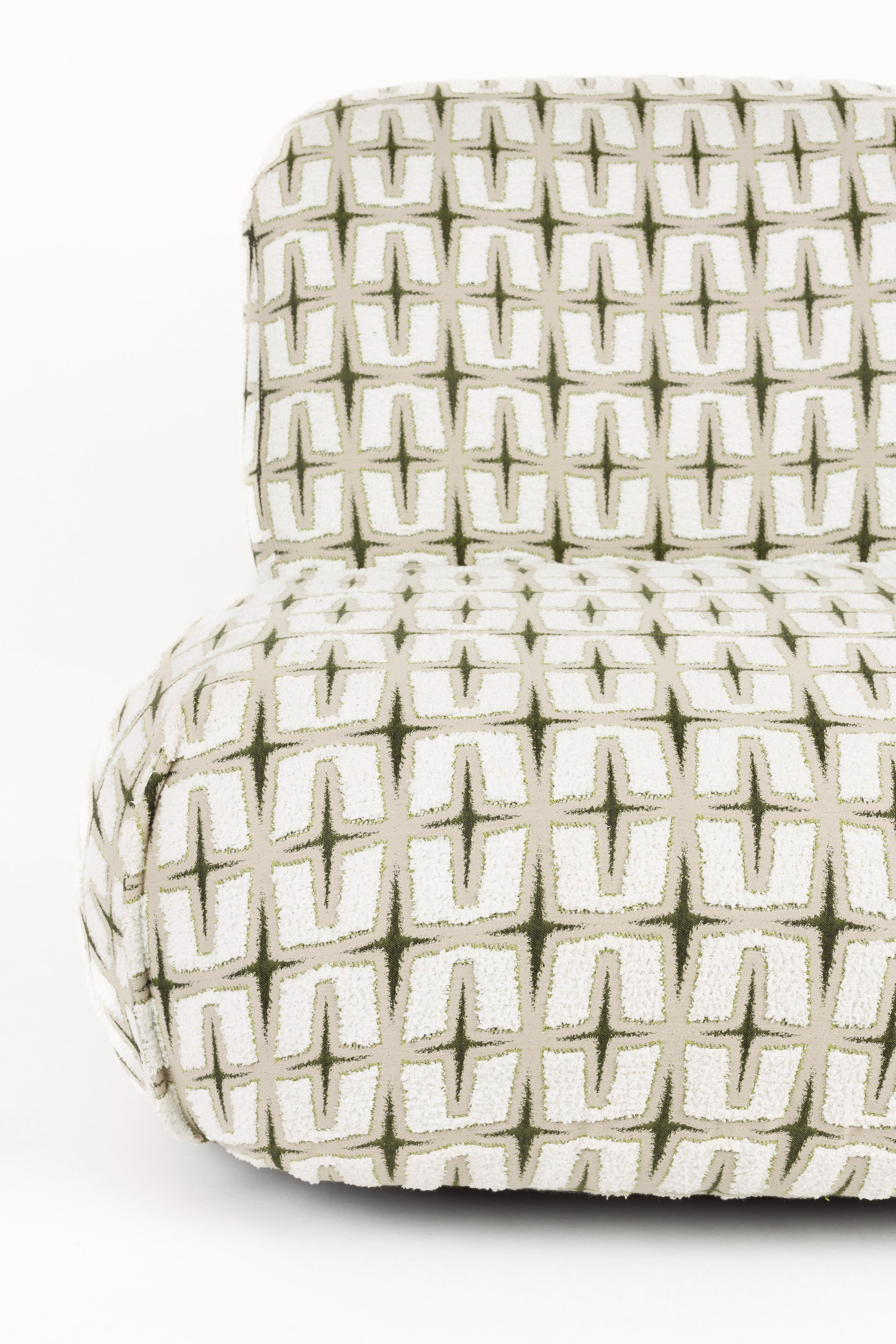 Beige RITZ armchair with geometric pattern