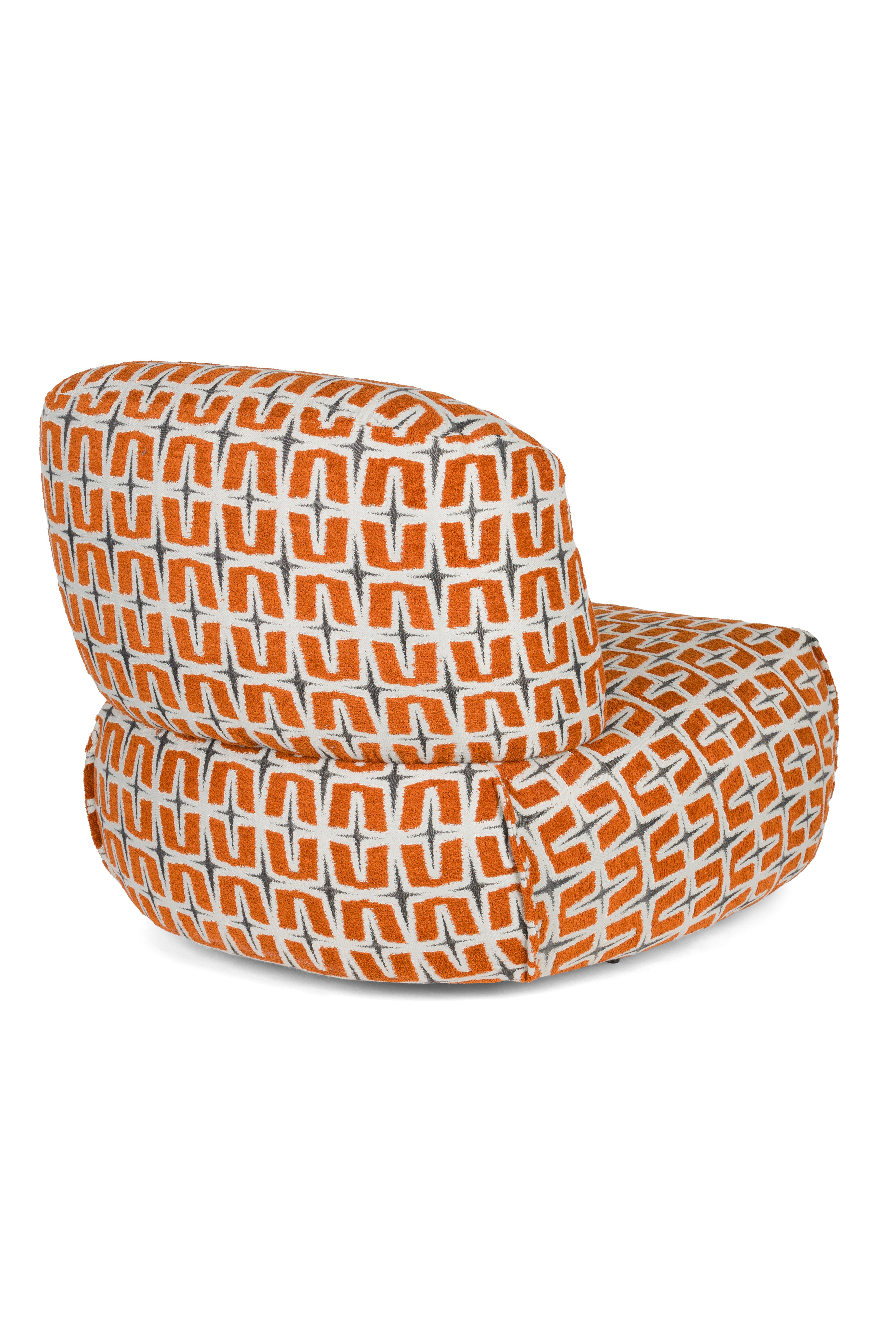 Oranje RITZ fauteuil met geometrisch patroon