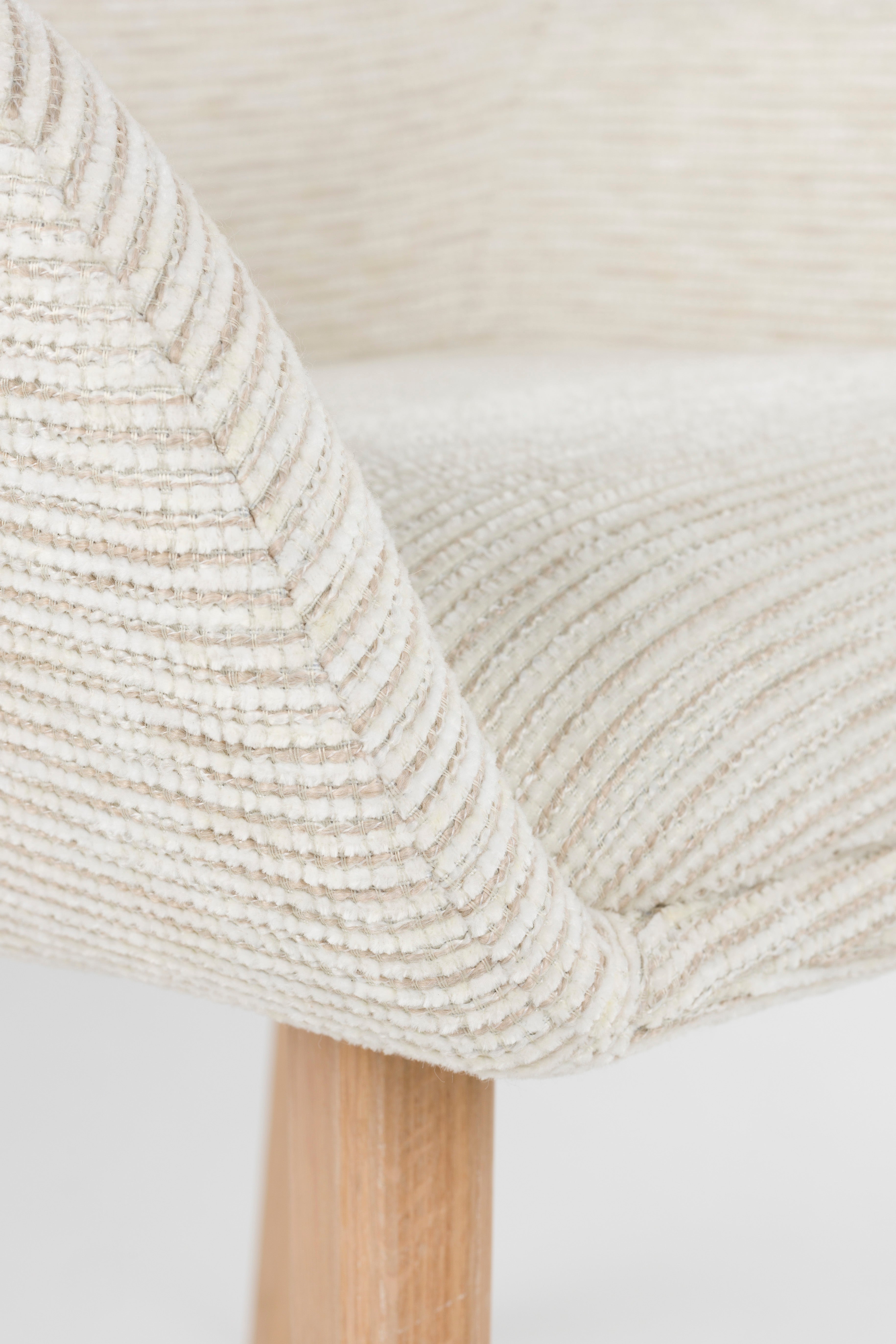 Stoel LOUA wit met houten basis