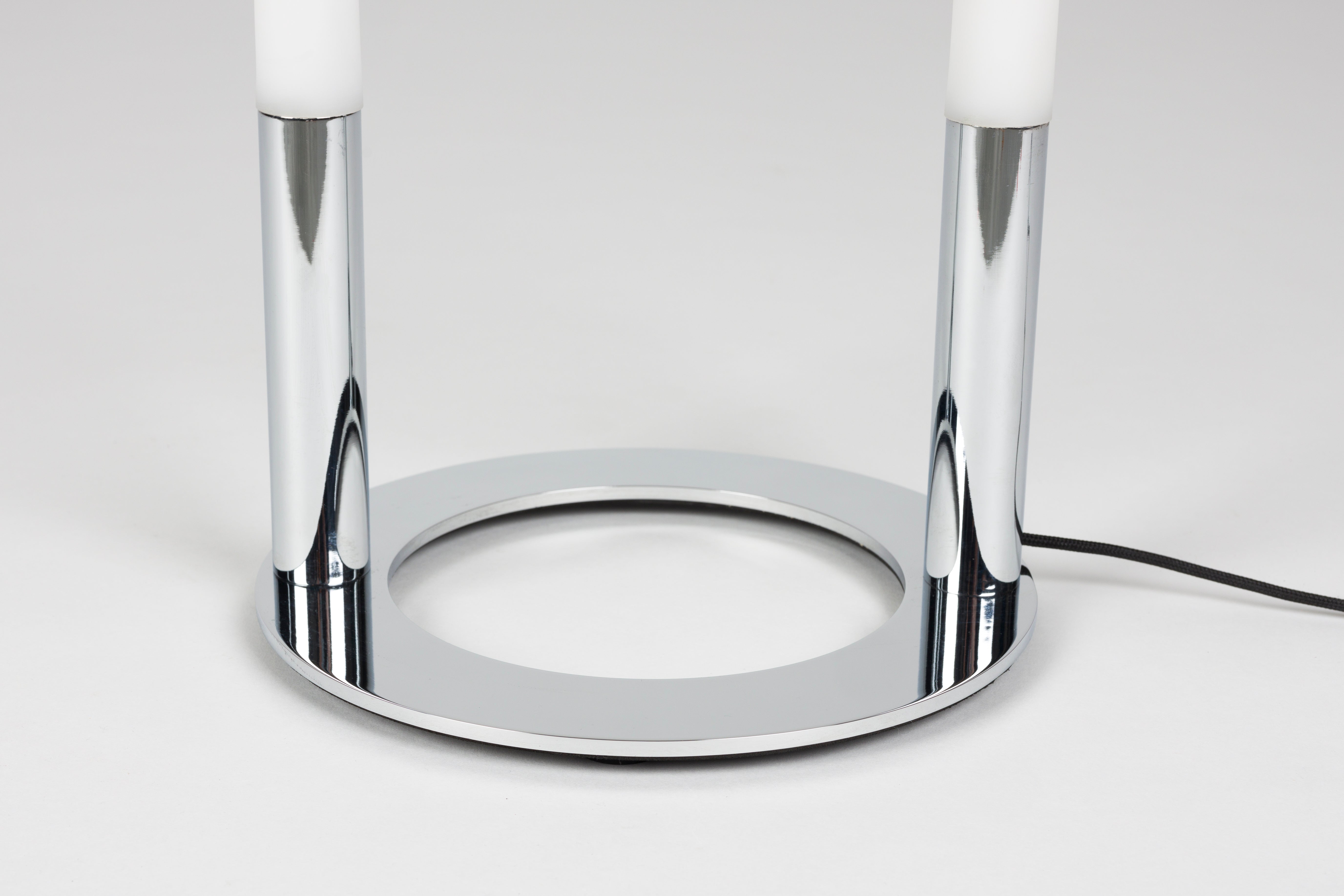 Table lamp ARCH silver