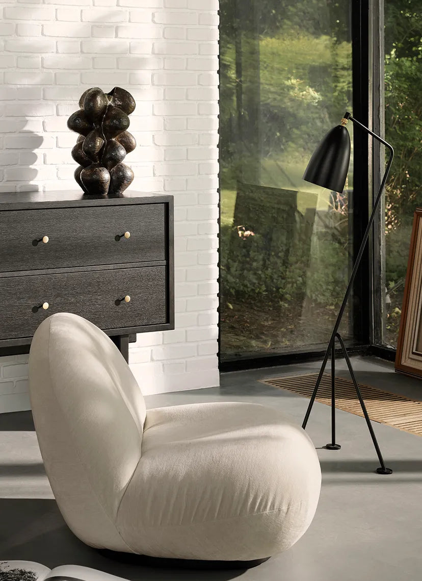 Stehlampe Dreibein GRÄSHOPPA schwarz matt