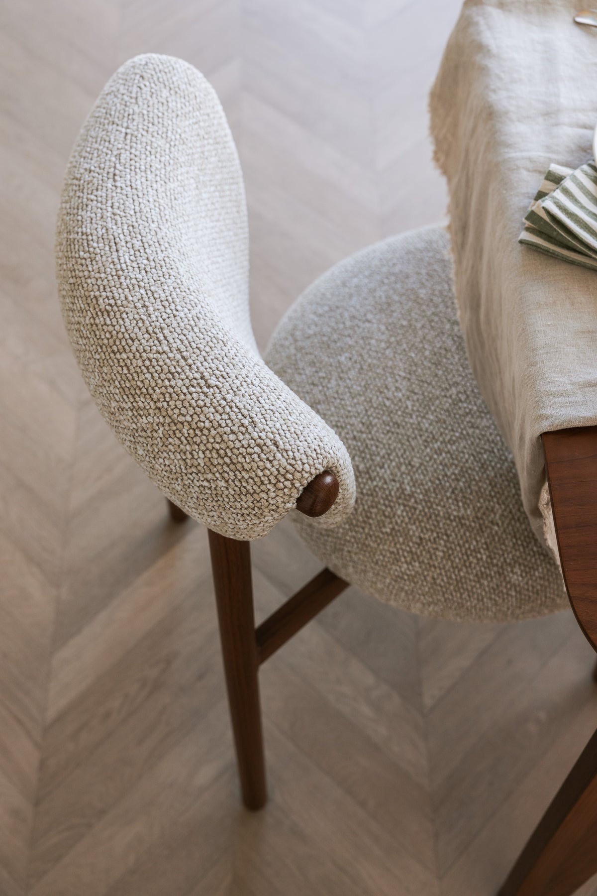 Stoel LEE beige
