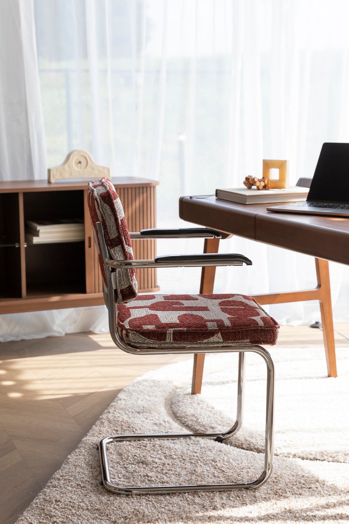 Fauteuil met armleuningen Ridge Deco Symbols rood