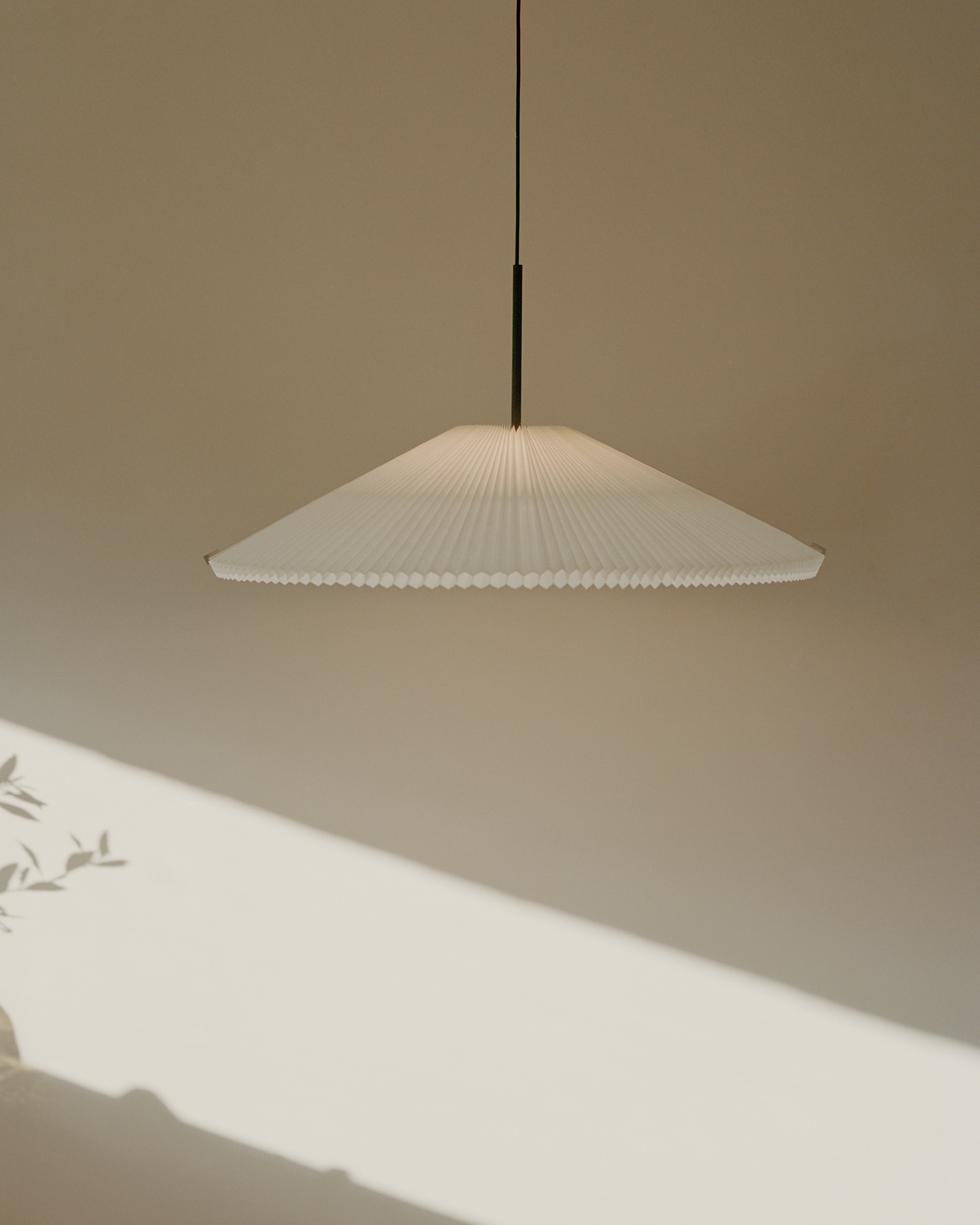 Lampa wisząca NEBRA biały – New Works