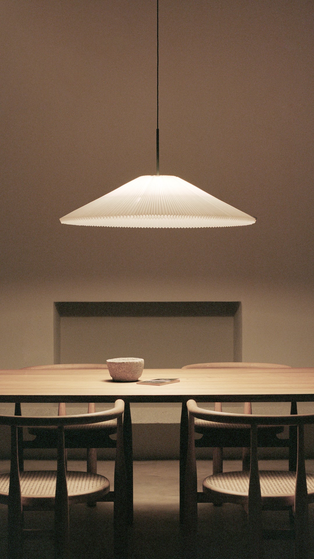 Lampa wisząca NEBRA biały – styl nowoczesny