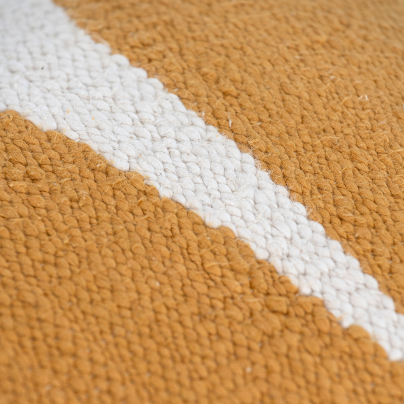 SELE Pillow Caramel with Cream