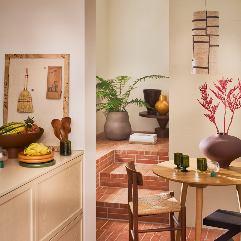 HAMMERED green glass tumbler