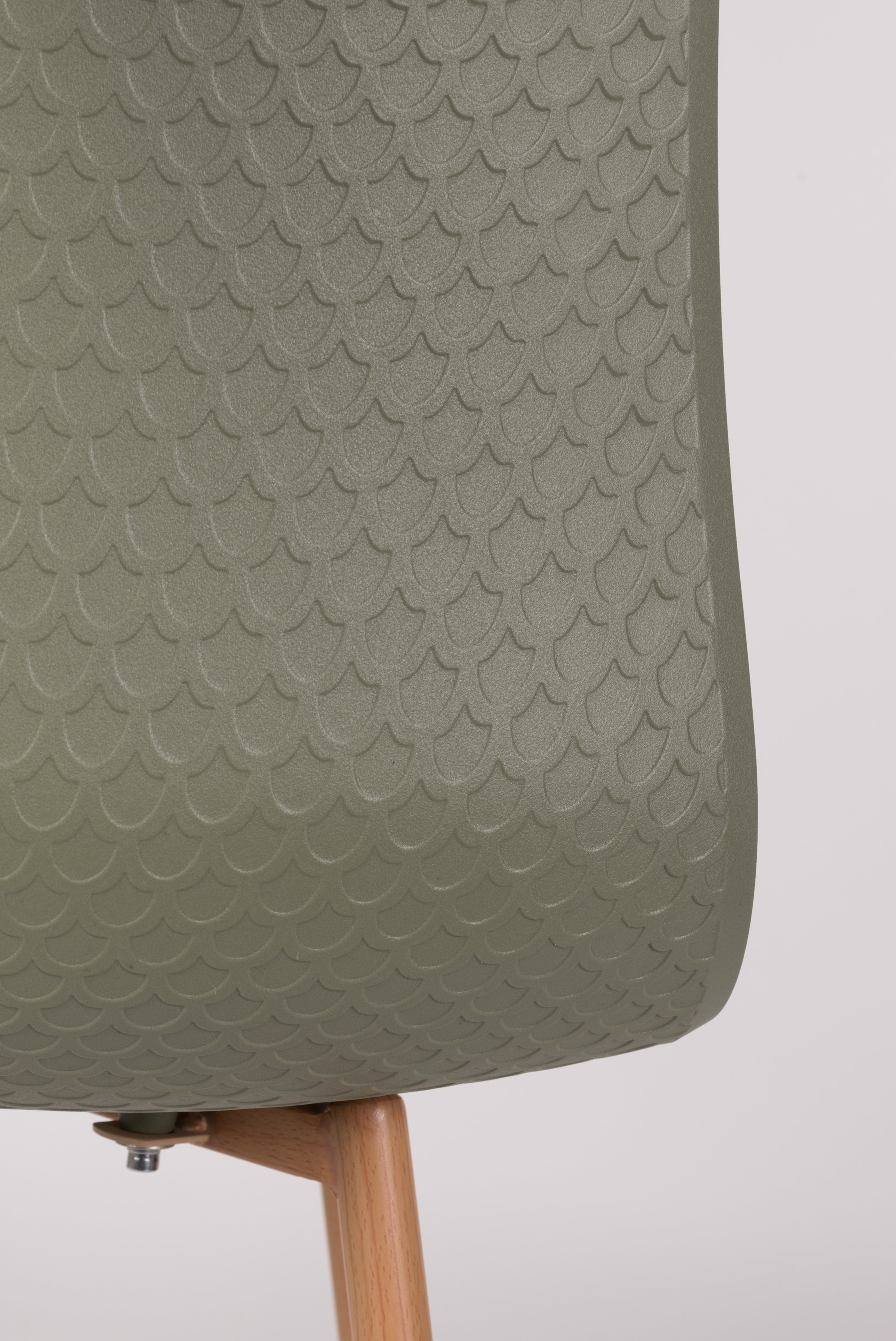 Stoel LEON groen met houten basis