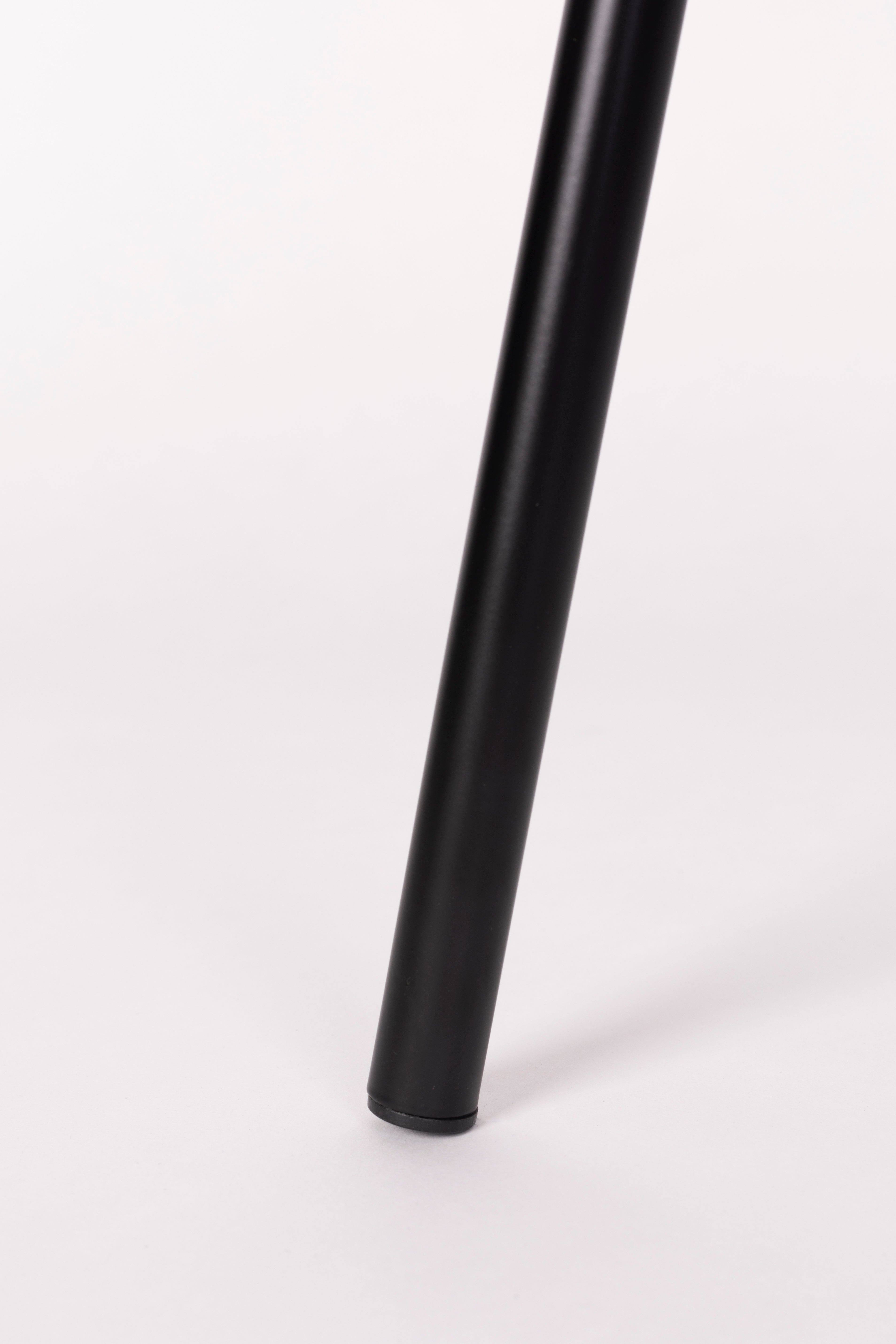 Stuhl mit Armlehnen, d. H. Brown