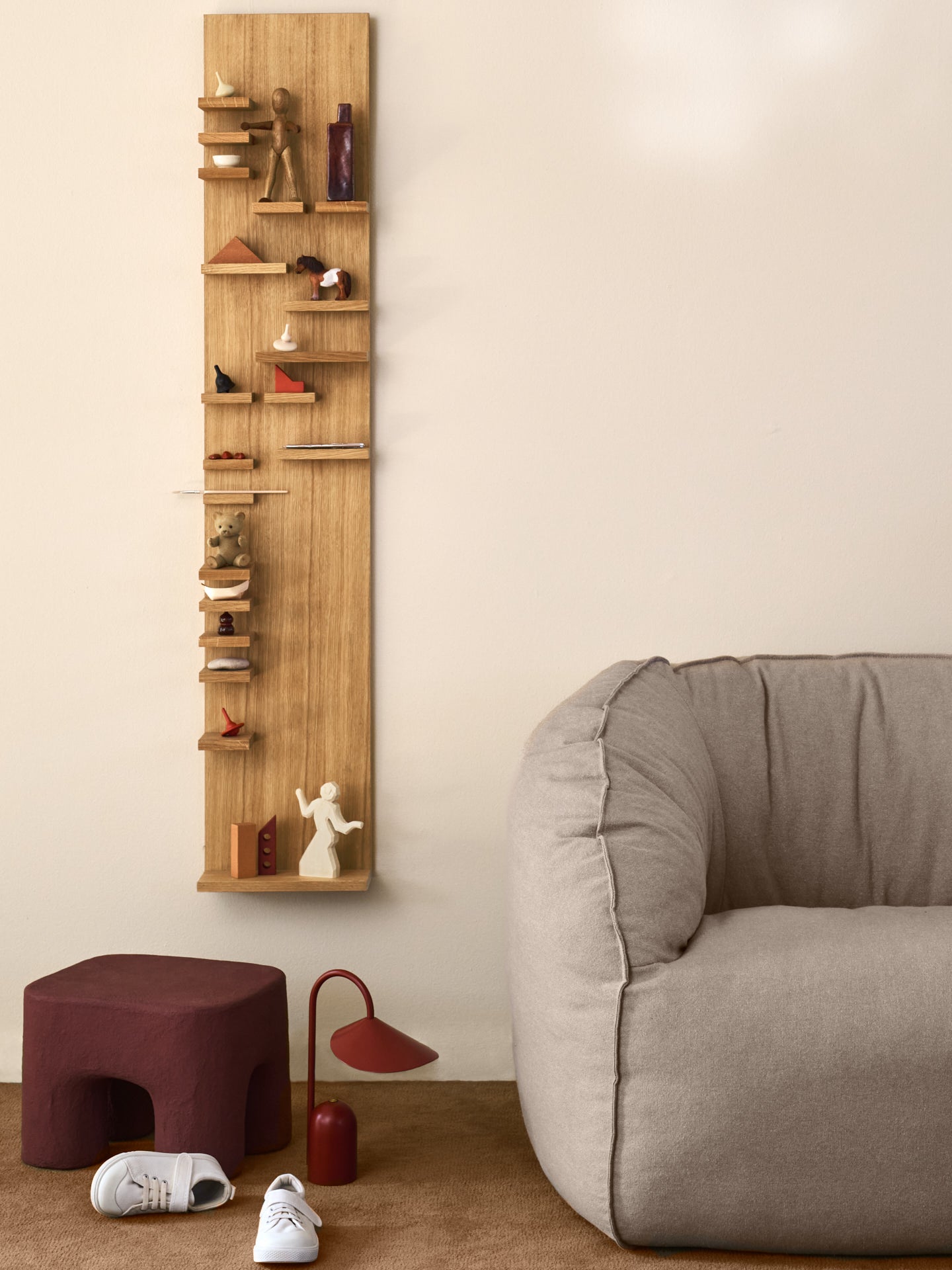 Półka wisząca PARADE SHELF LONG dąb olejowany – drewno dębowe, ferm LIVING