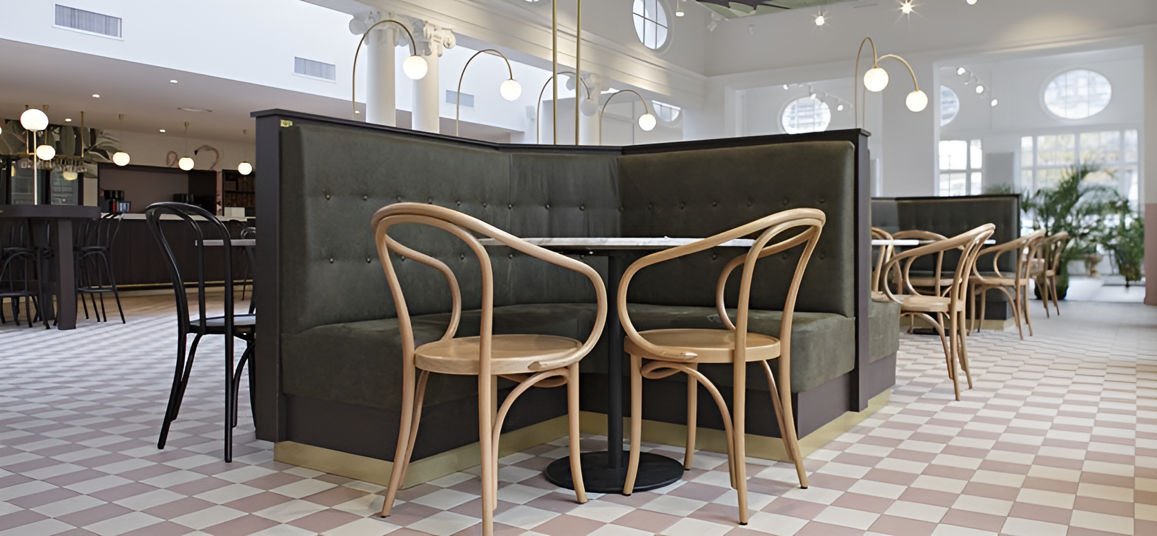 Fauteuil B-9 van beukenhout