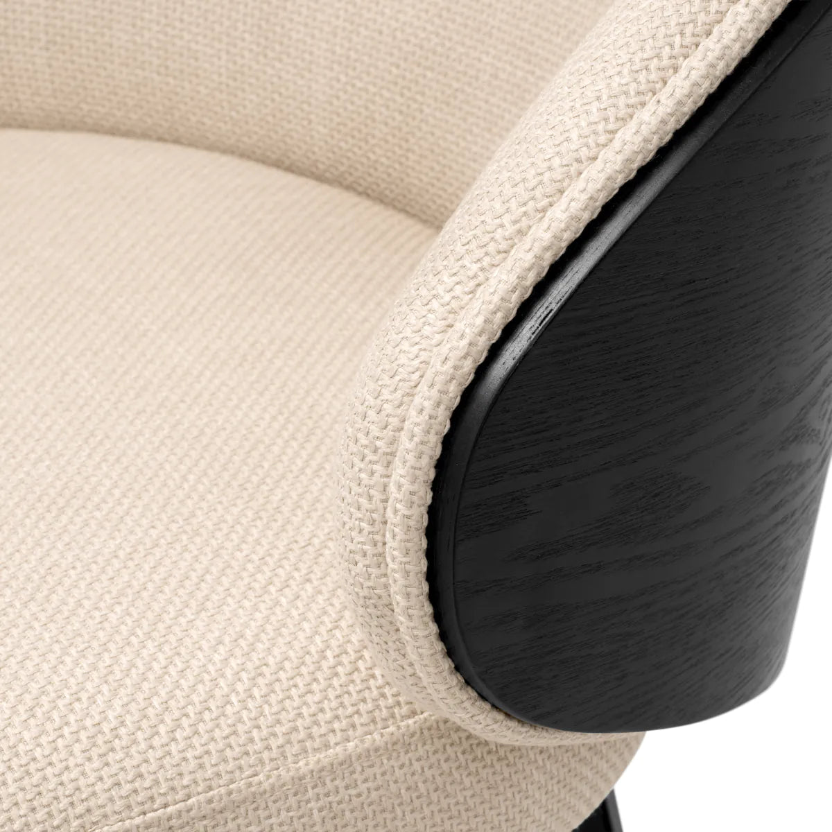 Hocker CAMEROTA zandkleurig met zwarte basis