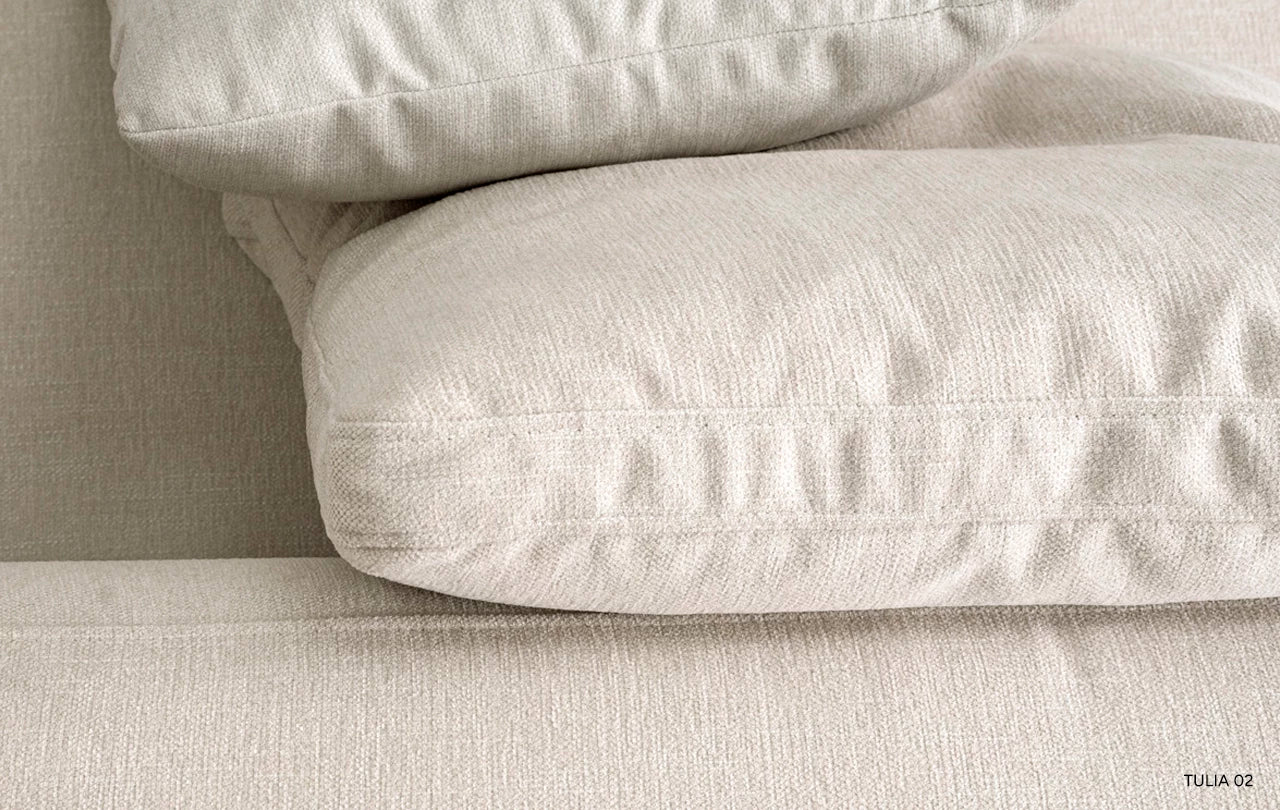 Sofa BABBLE tapicerowana do salonu