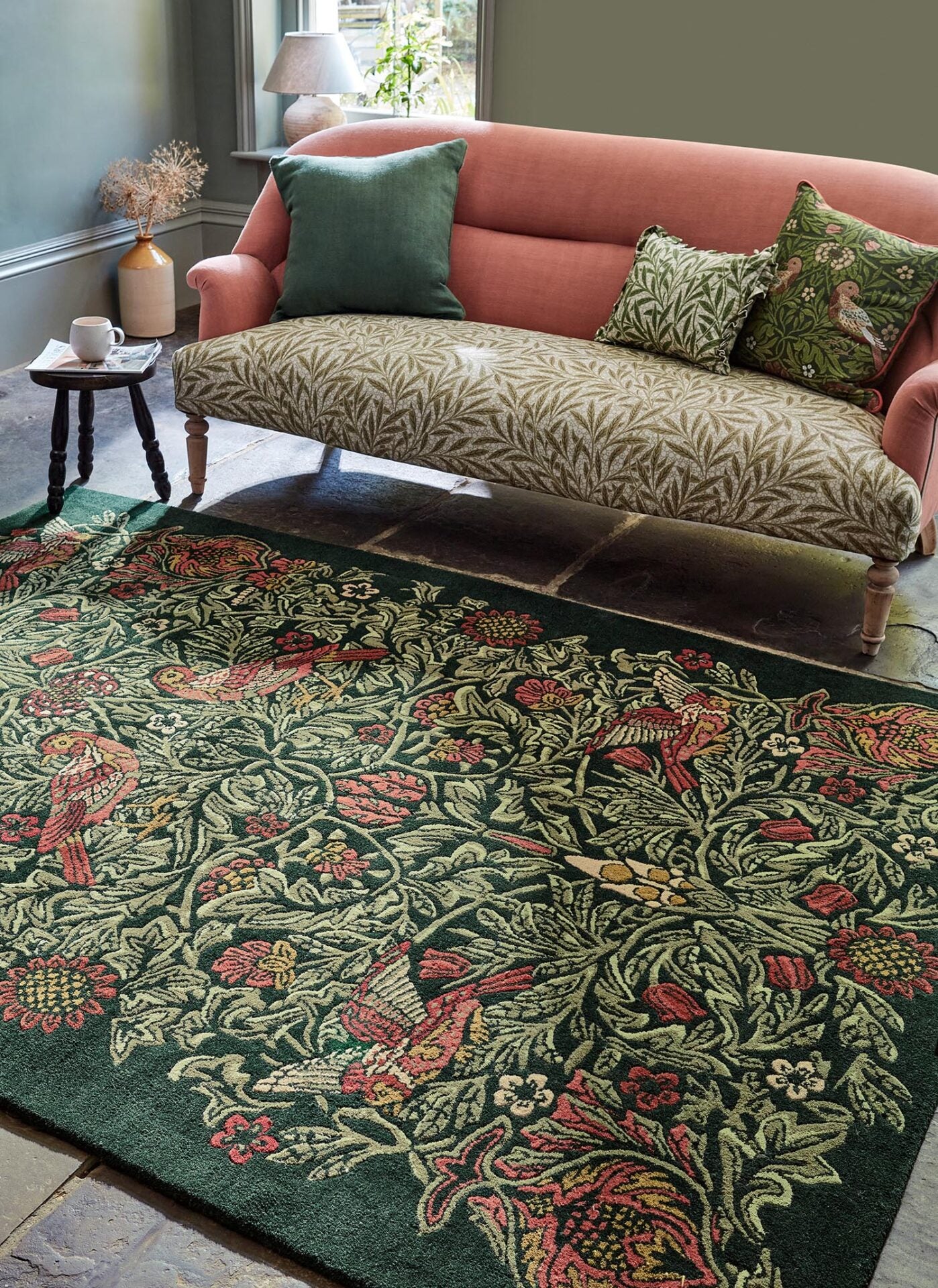 MOrew rug - Bird Trump green
