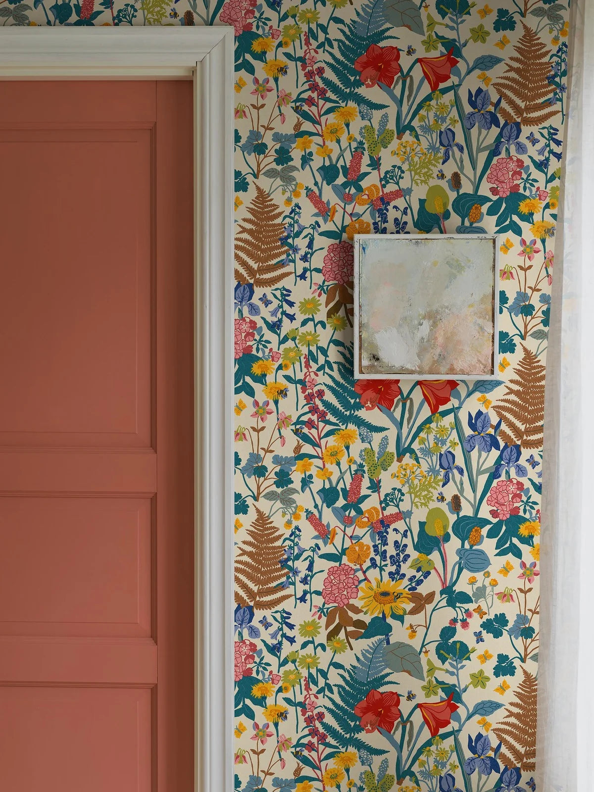 Beige STUGRABATT Wallpaper with Floral Motif in Blue