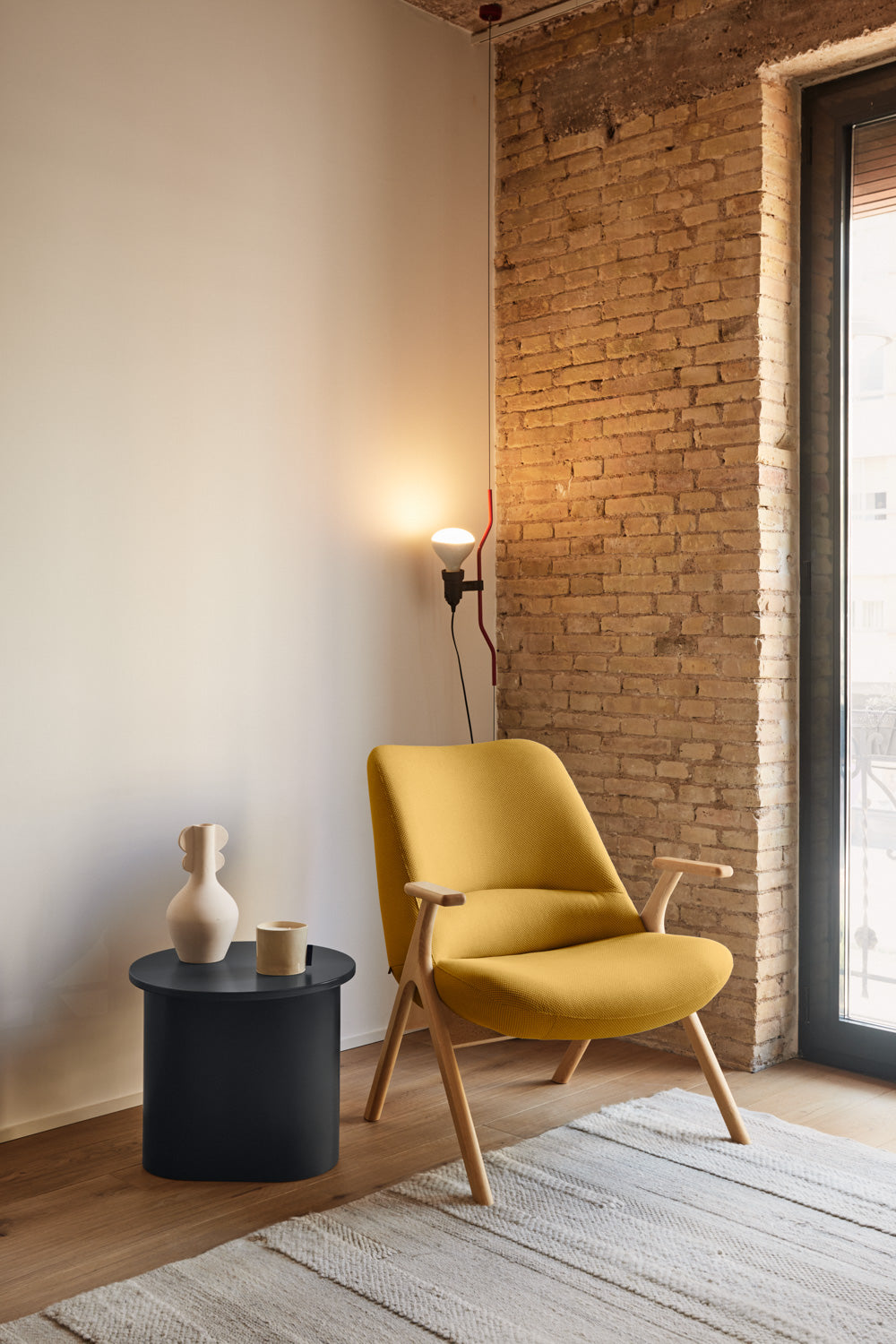 Bijzettafel TOTEM antraciet