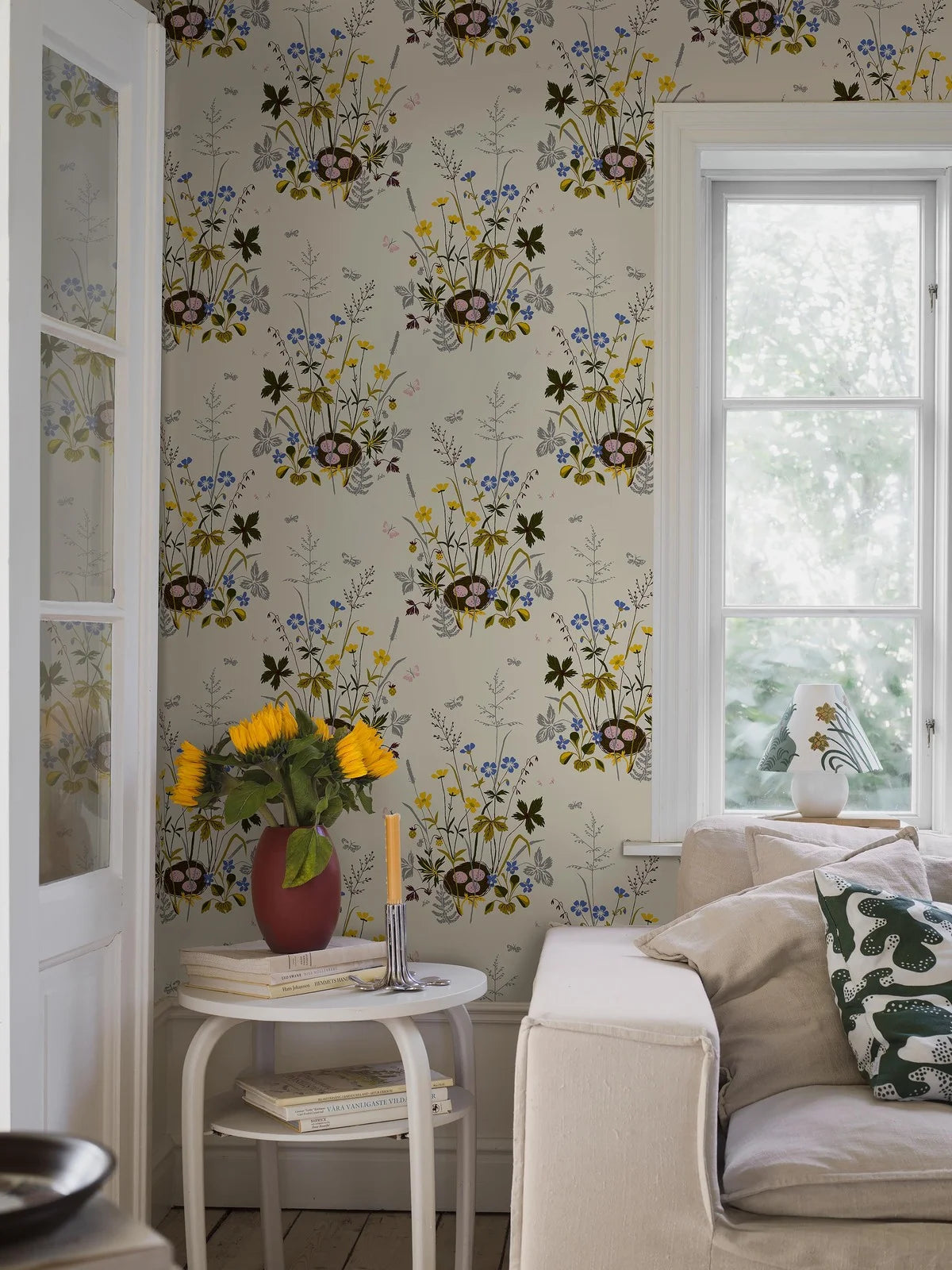 Tapete mit floralem Blumenmuster FAGELBO creme mit braun