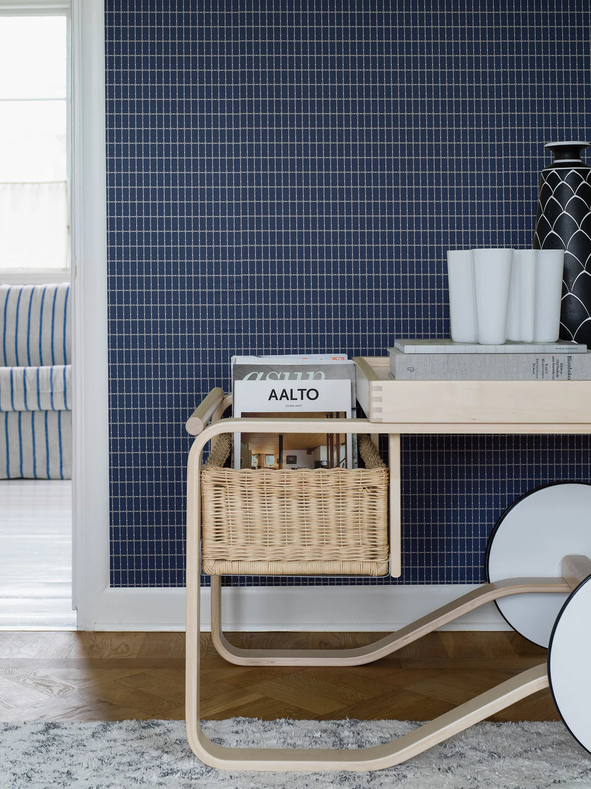 Non-woven paper wallpaper with a checkered pattern ALVAR AALTO M.I.T blue