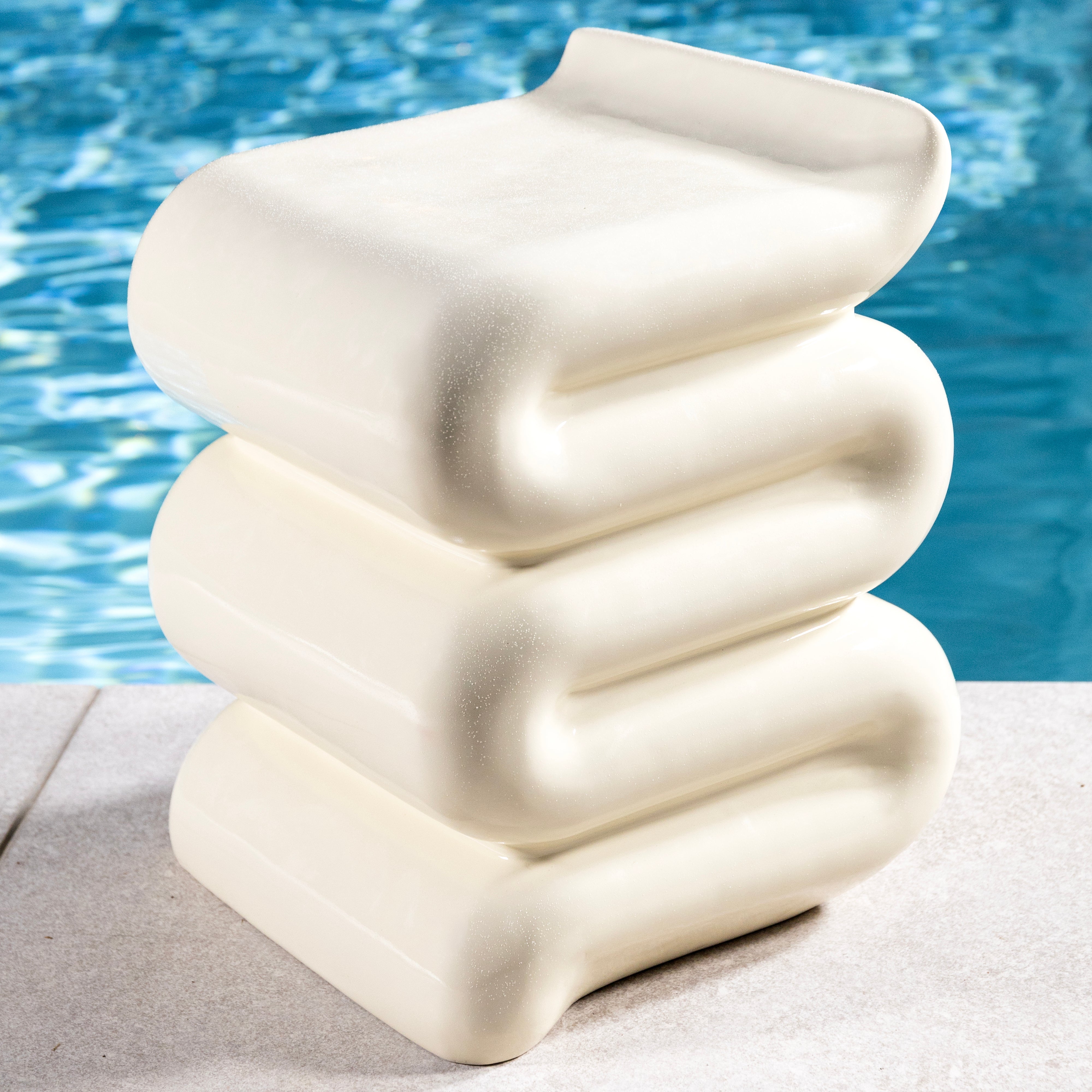 Bijzettafel WHIP crème