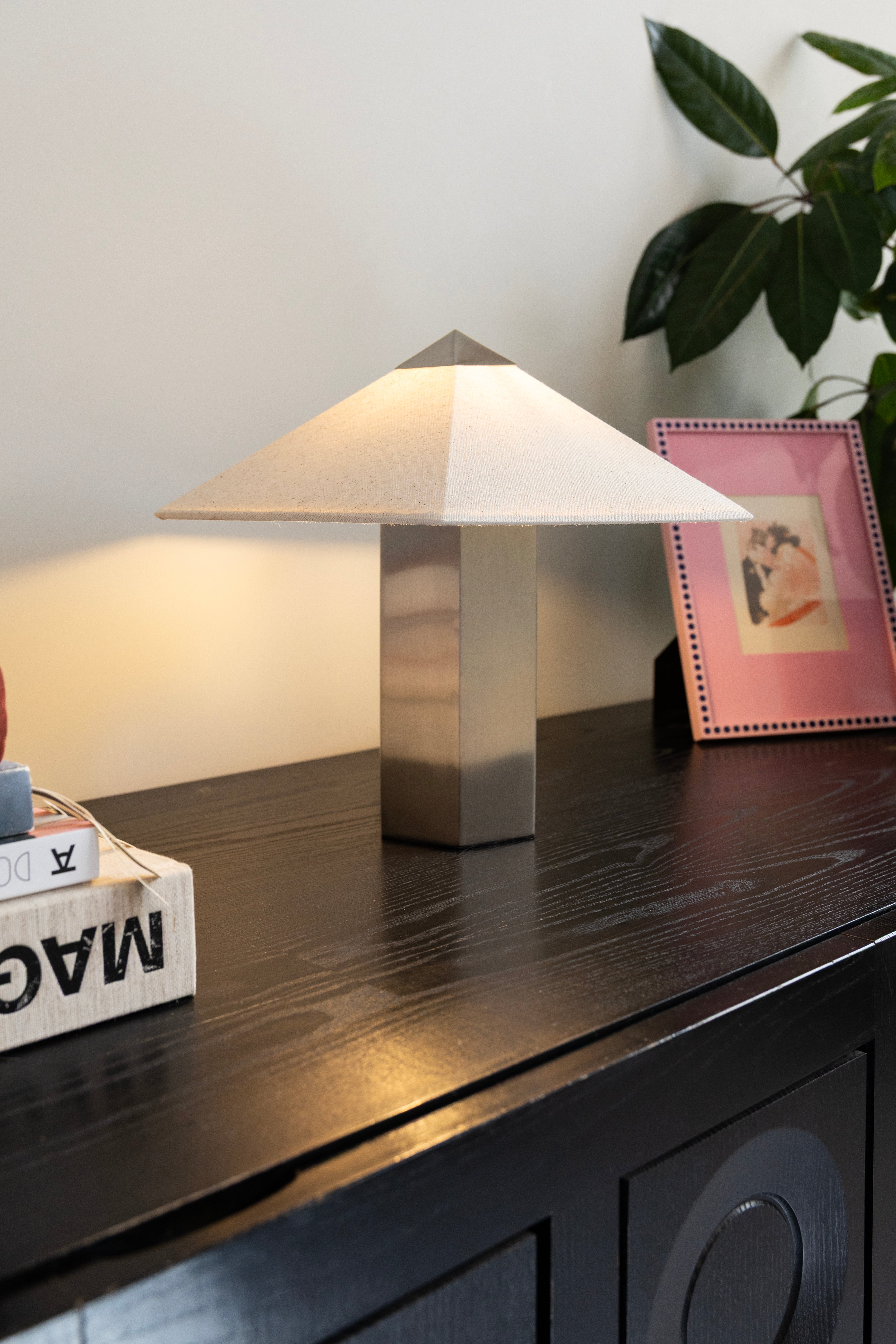 Tafellamp PHIRA zilver met linnen kap