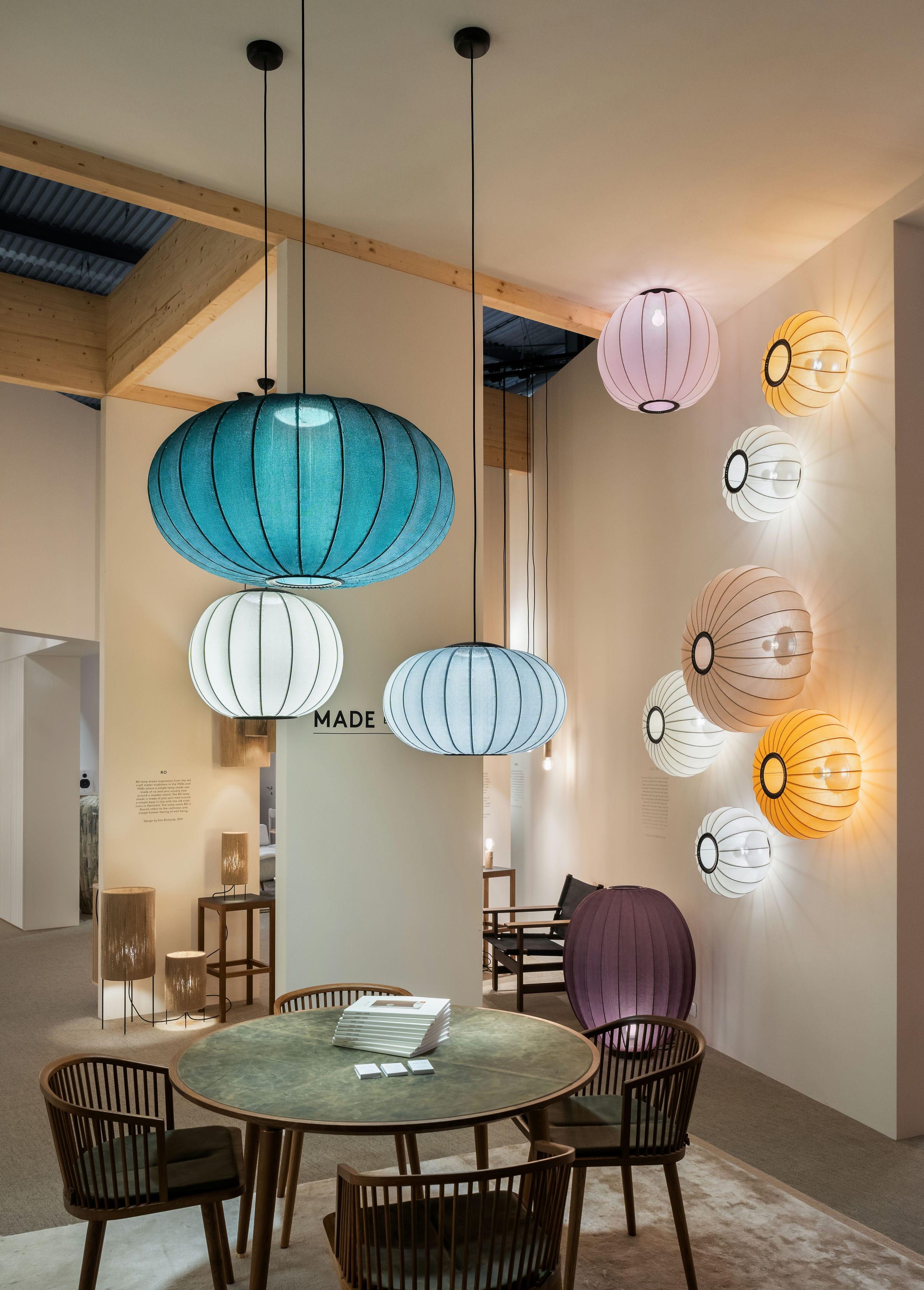 Burgunder-Deckenlampe mit Strick-Auf-zu-zu-zu-zu-zu