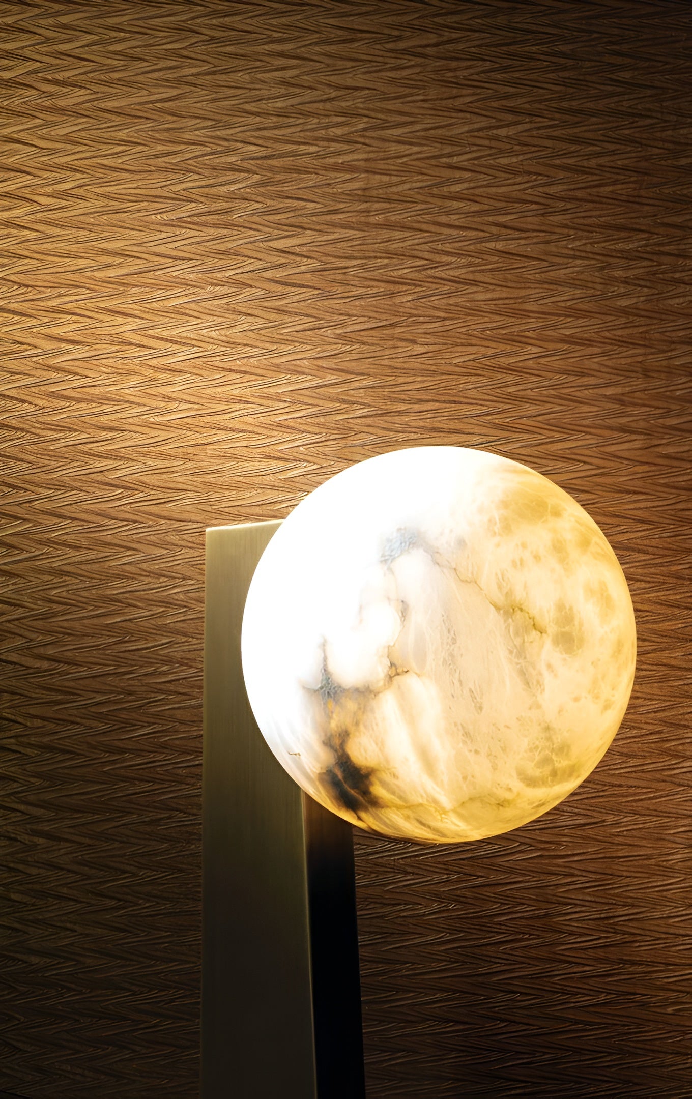 Strukturierte textile Tapete mit metallischem geometrischem Muster THÉIA perlmuttfarben