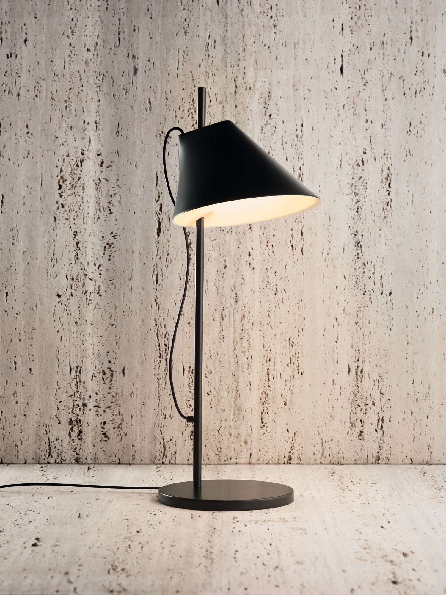 Lampa stołowa YUH czarny – marmur