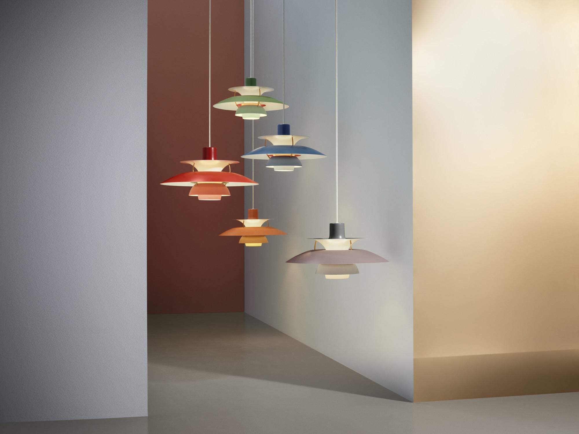 PH 5 Pendant Lamp in Shades of Red