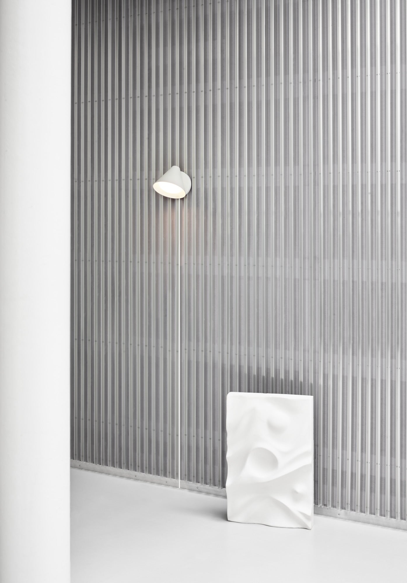 Wandleuchte KEGLEN weiß