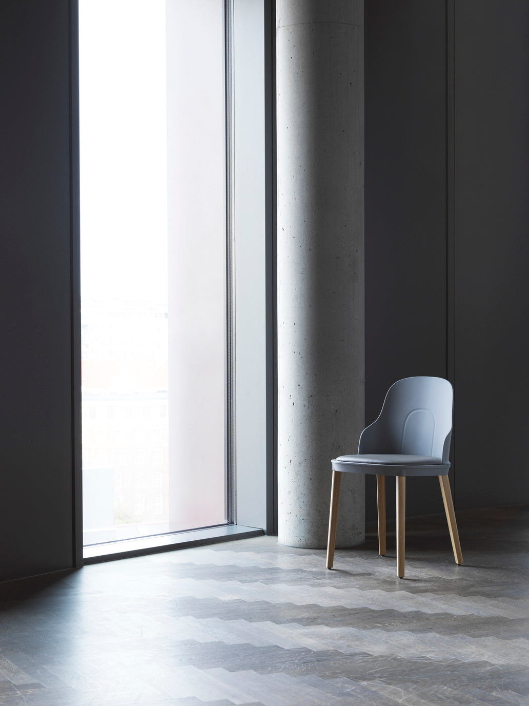 Allez green chair with an oak base