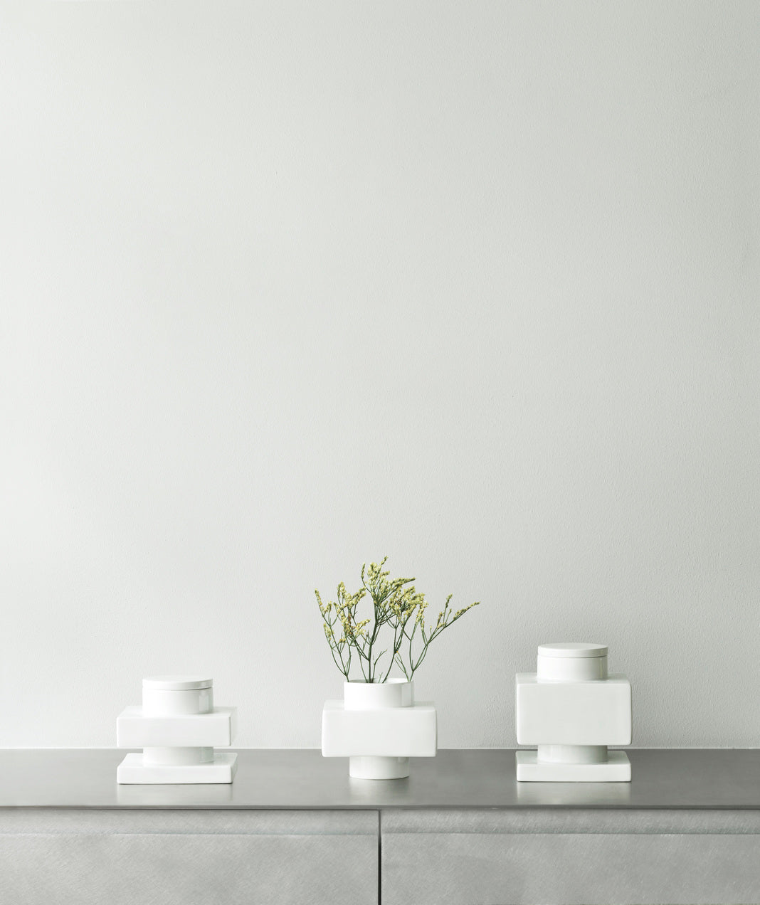 DEKO OBJECT vase white