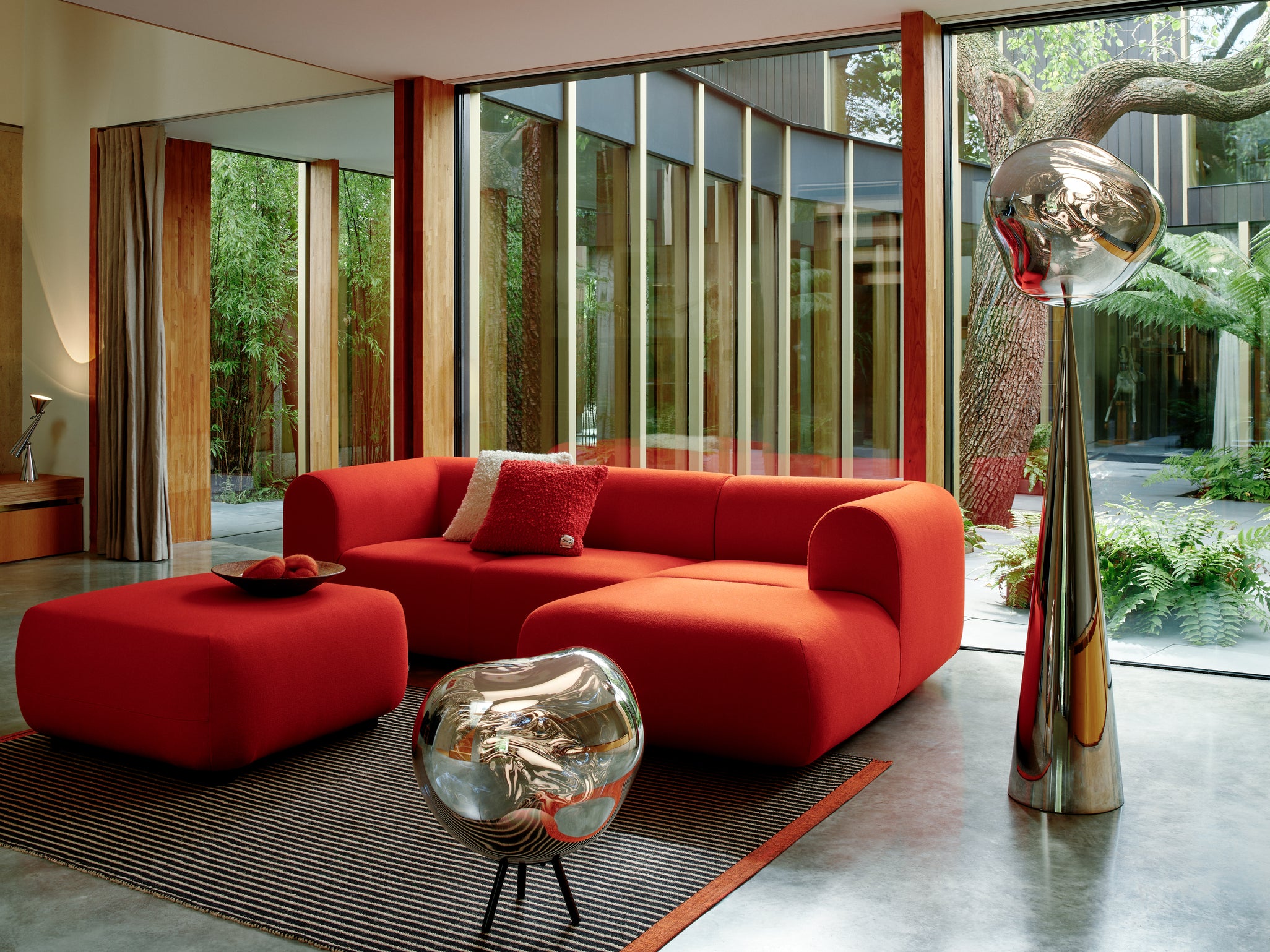 Polsterte, pralle Ottomane