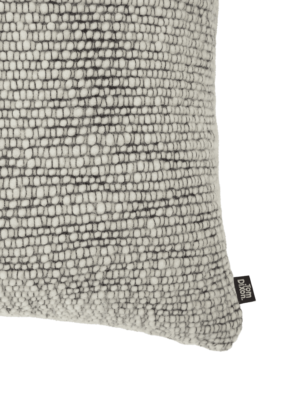 Kussen THREAD crème met zwart