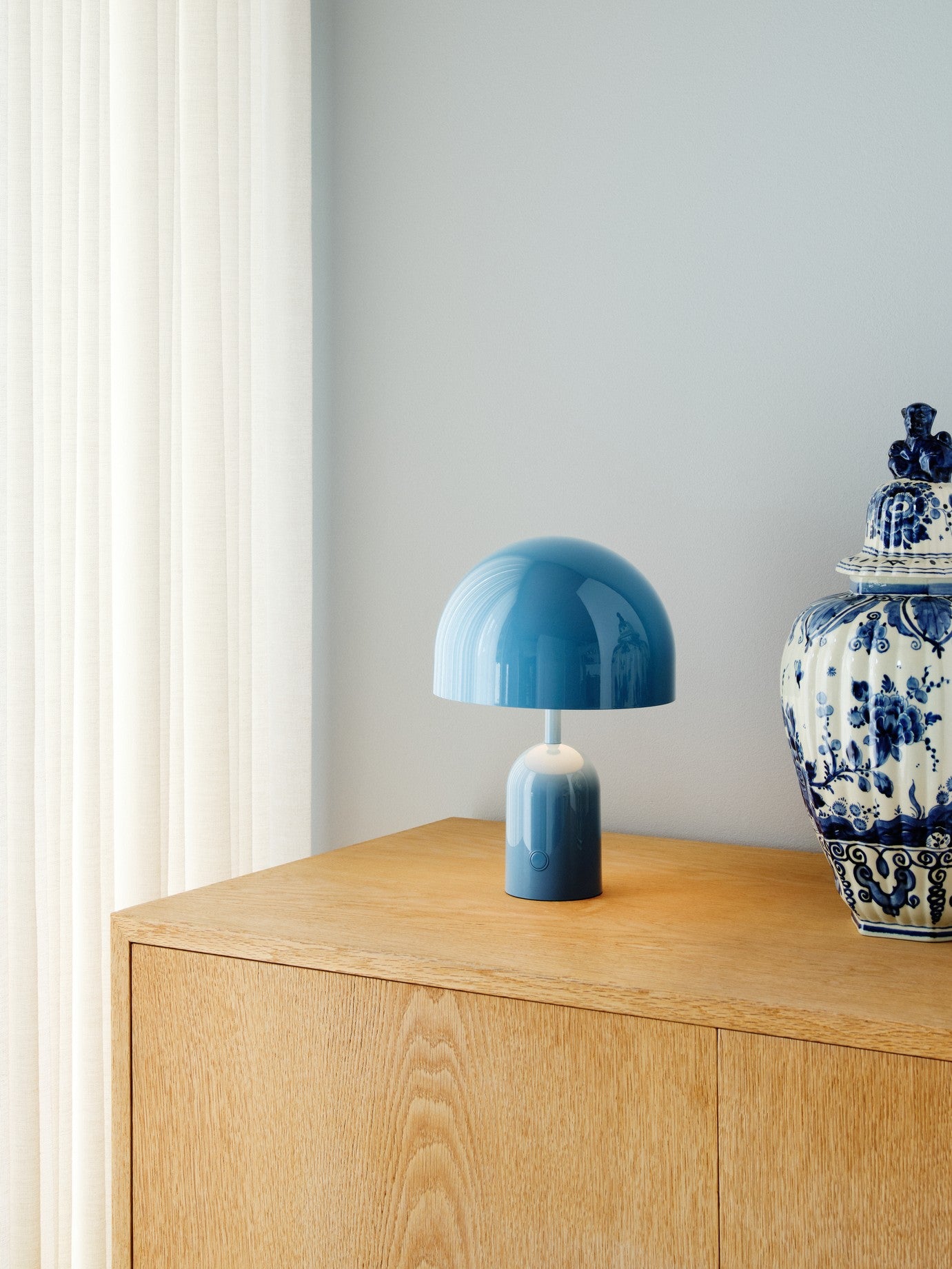 Draagbare lamp BELL lichtblauw