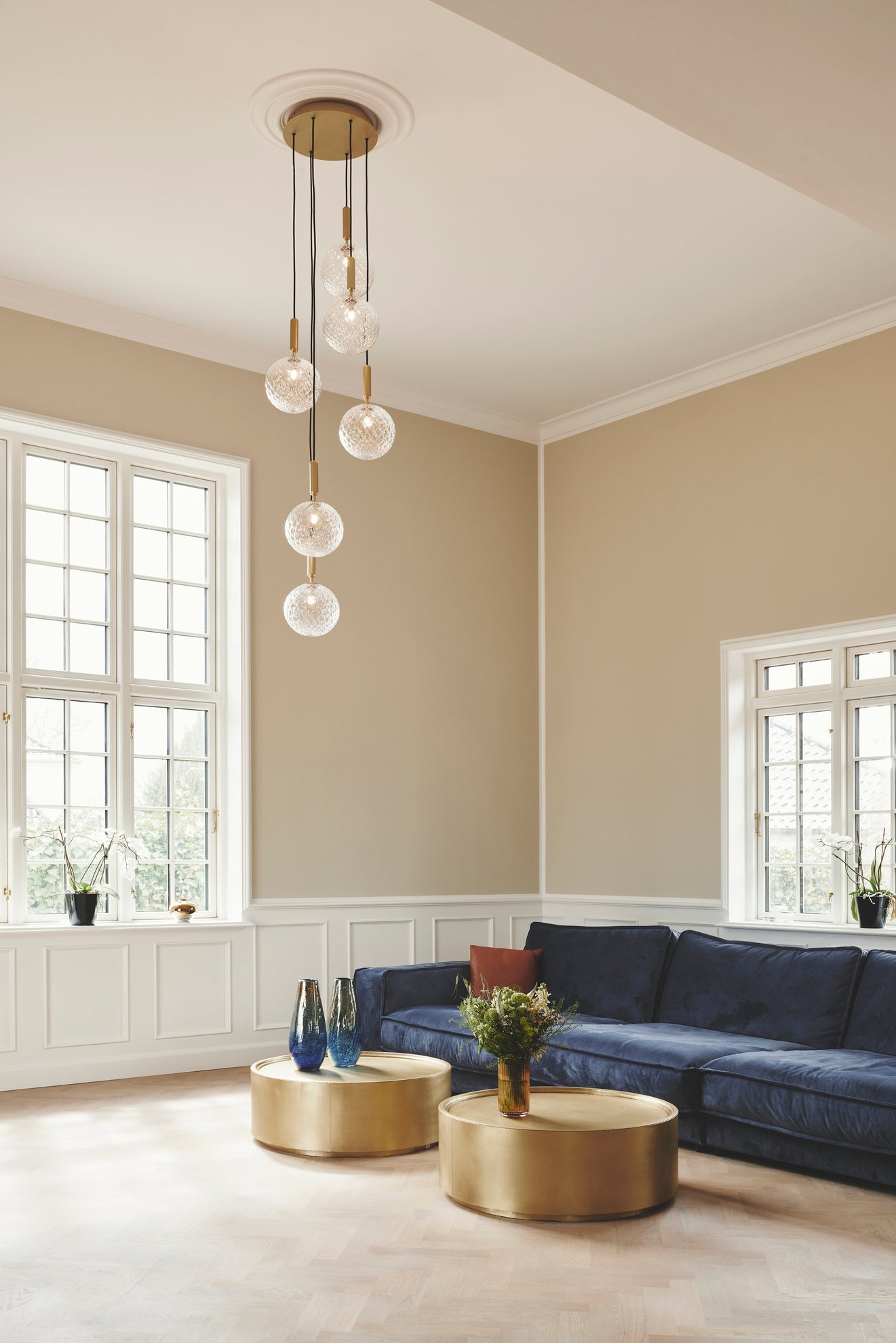 Hanglamp MIIRA 6 messing met opaalglas