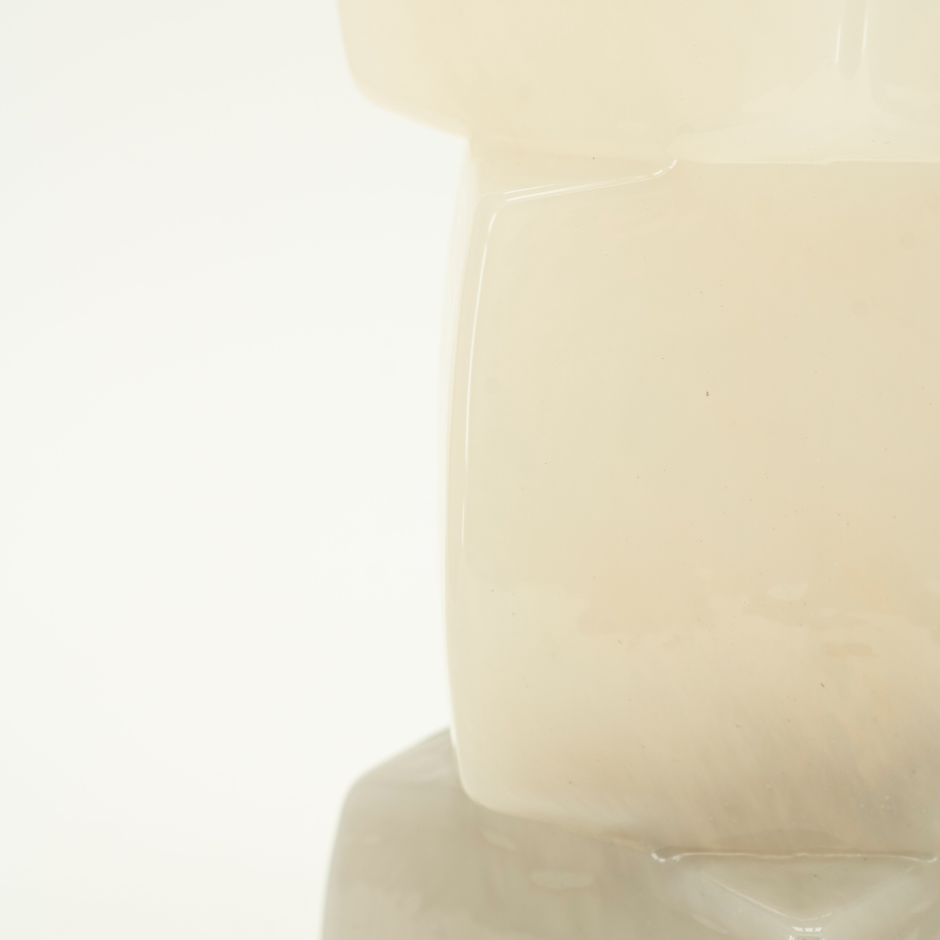 BATU beige vase