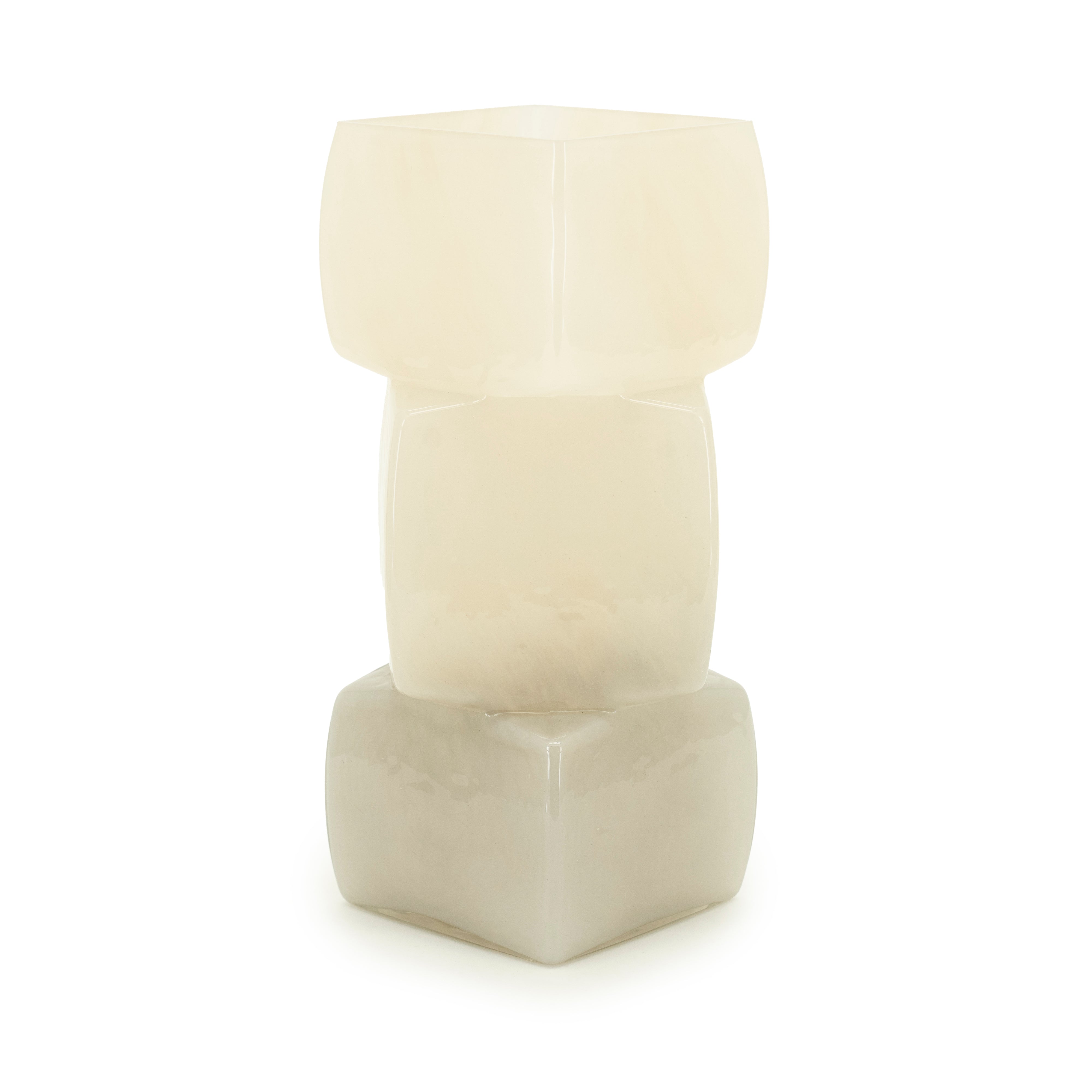 BATU beige vase
