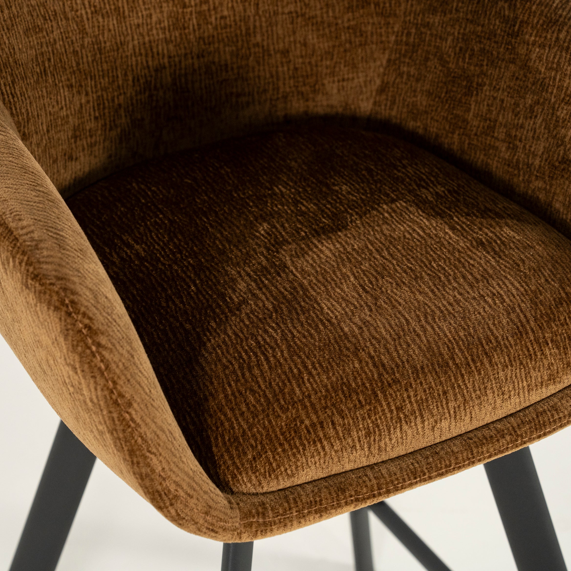 Hocker BLISS mosterdgeel