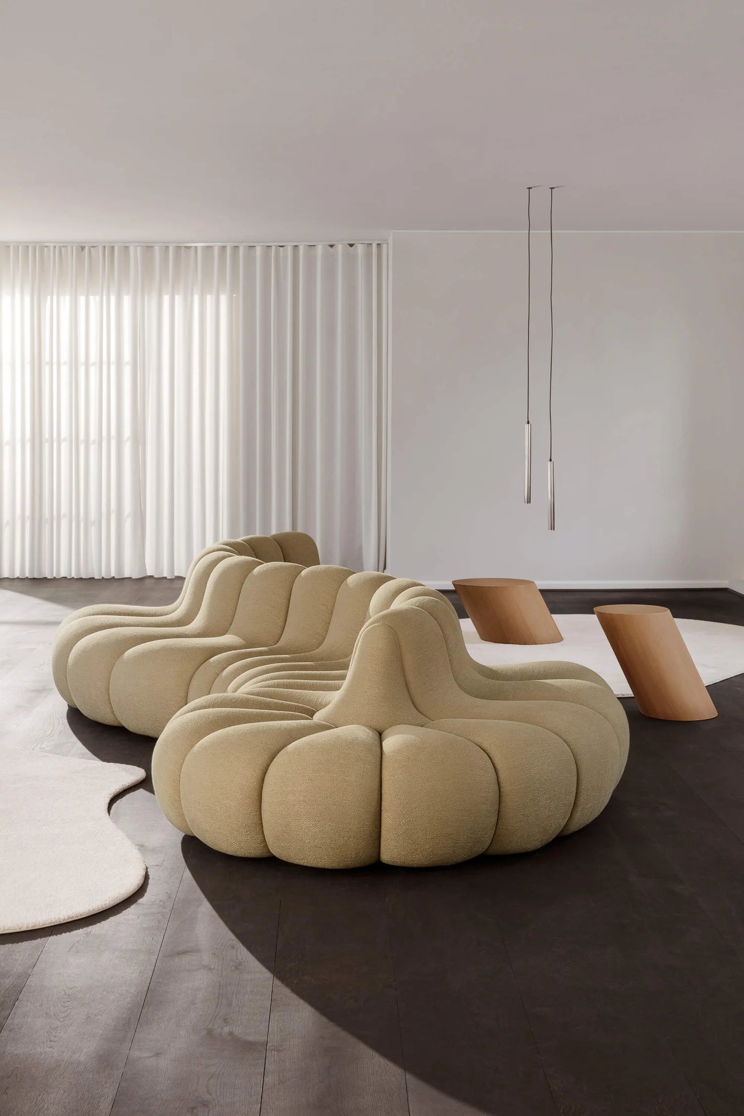 TILT Beistelltisch weiß